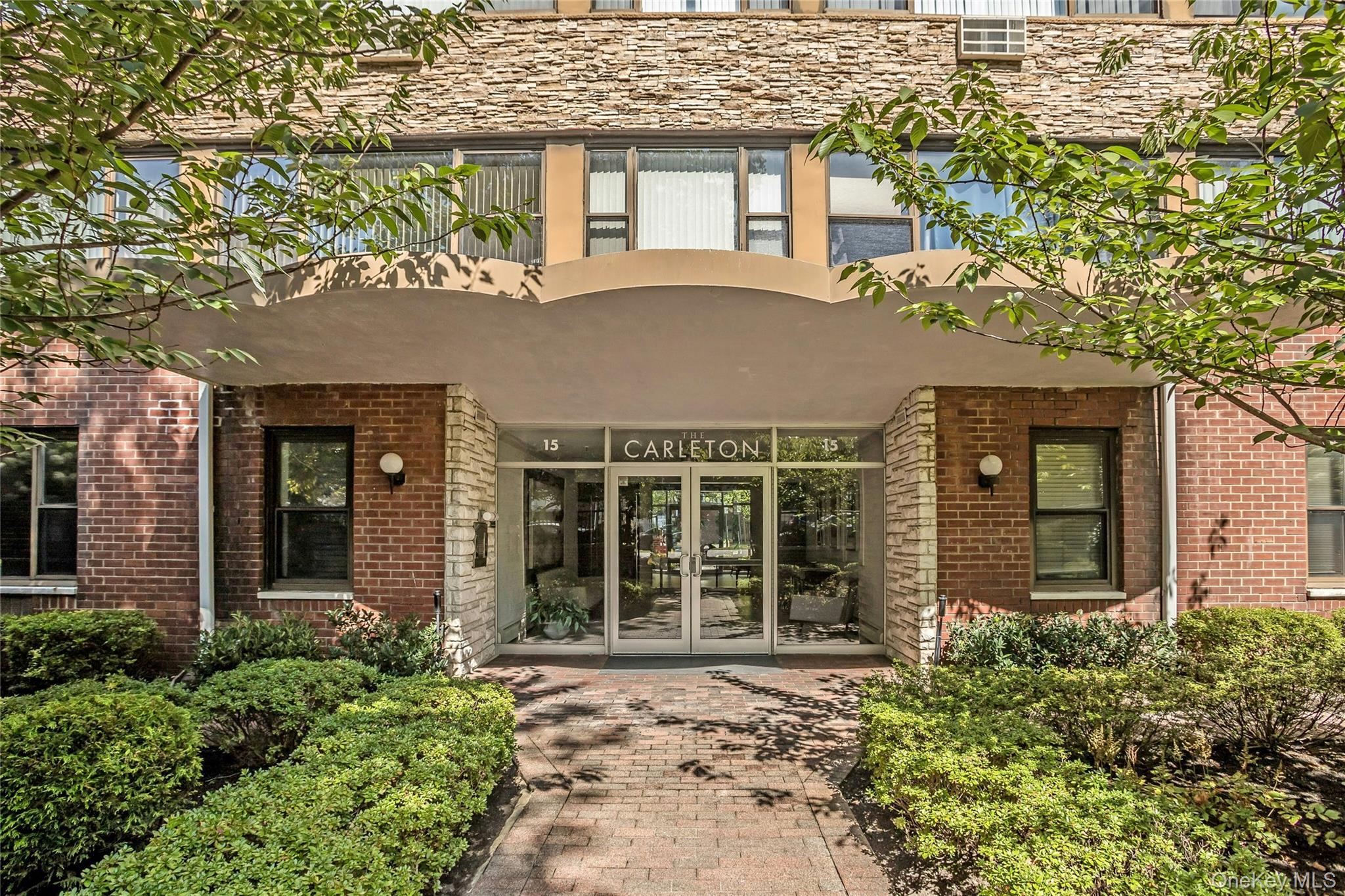 Coop Hill Park Ave Nassau County, NY 11021, MLS-929495-4