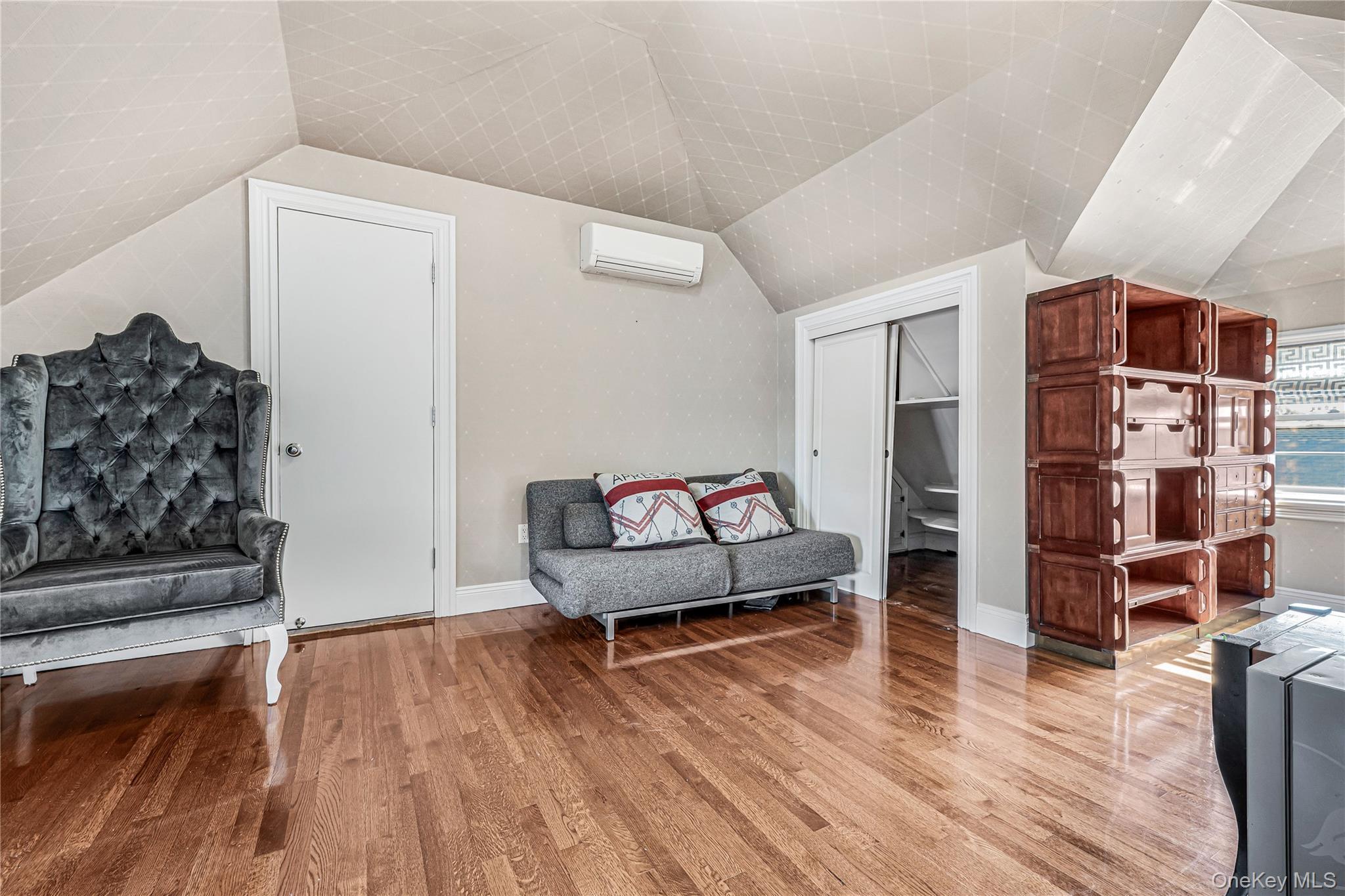 Single Family Murray  Queens, NY 11354, MLS-929507-16