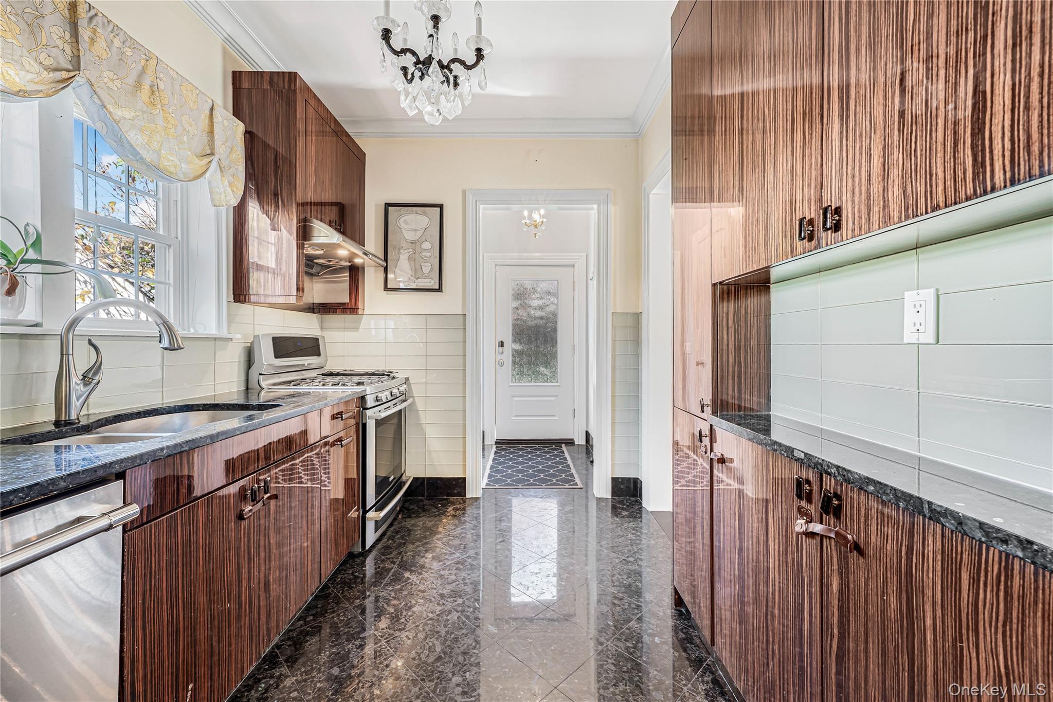 Single Family Murray  Queens, NY 11354, MLS-929507-8