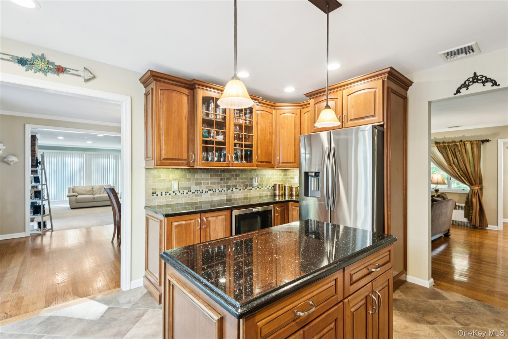 Single Family Colonial  Suffolk County, NY 11743, MLS-929511-15