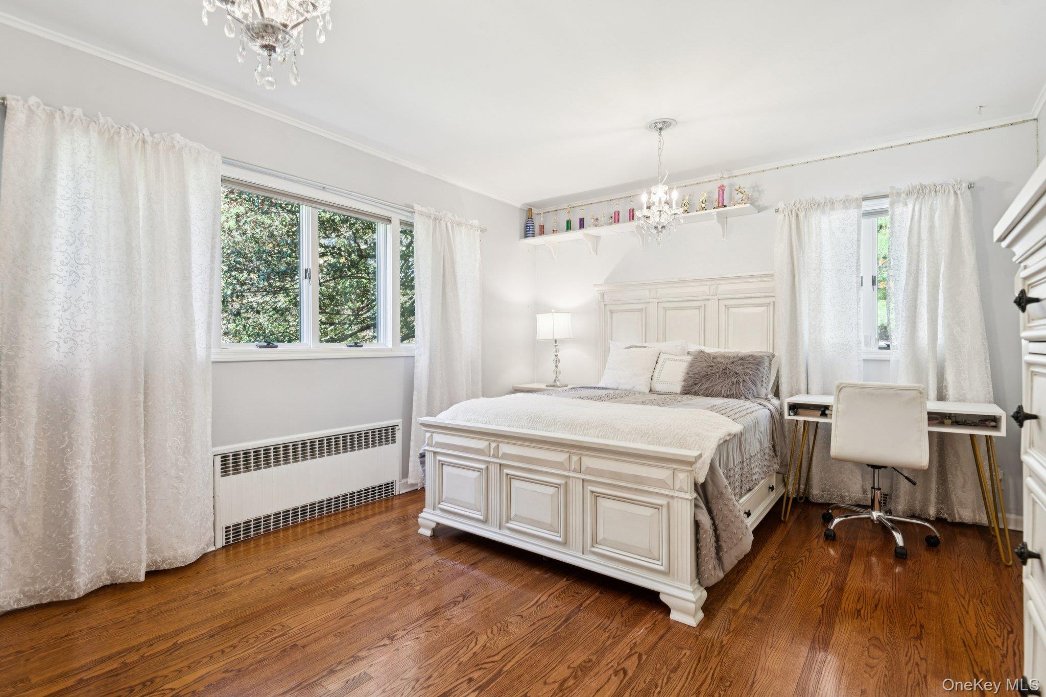 Single Family Colonial  Suffolk County, NY 11743, MLS-929511-23