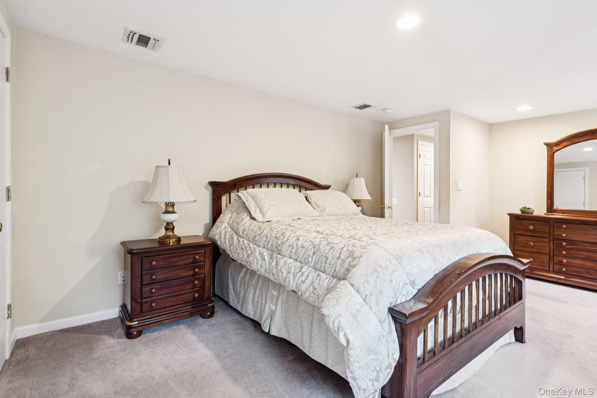 Single Family Colonial  Suffolk County, NY 11743, MLS-929511-29