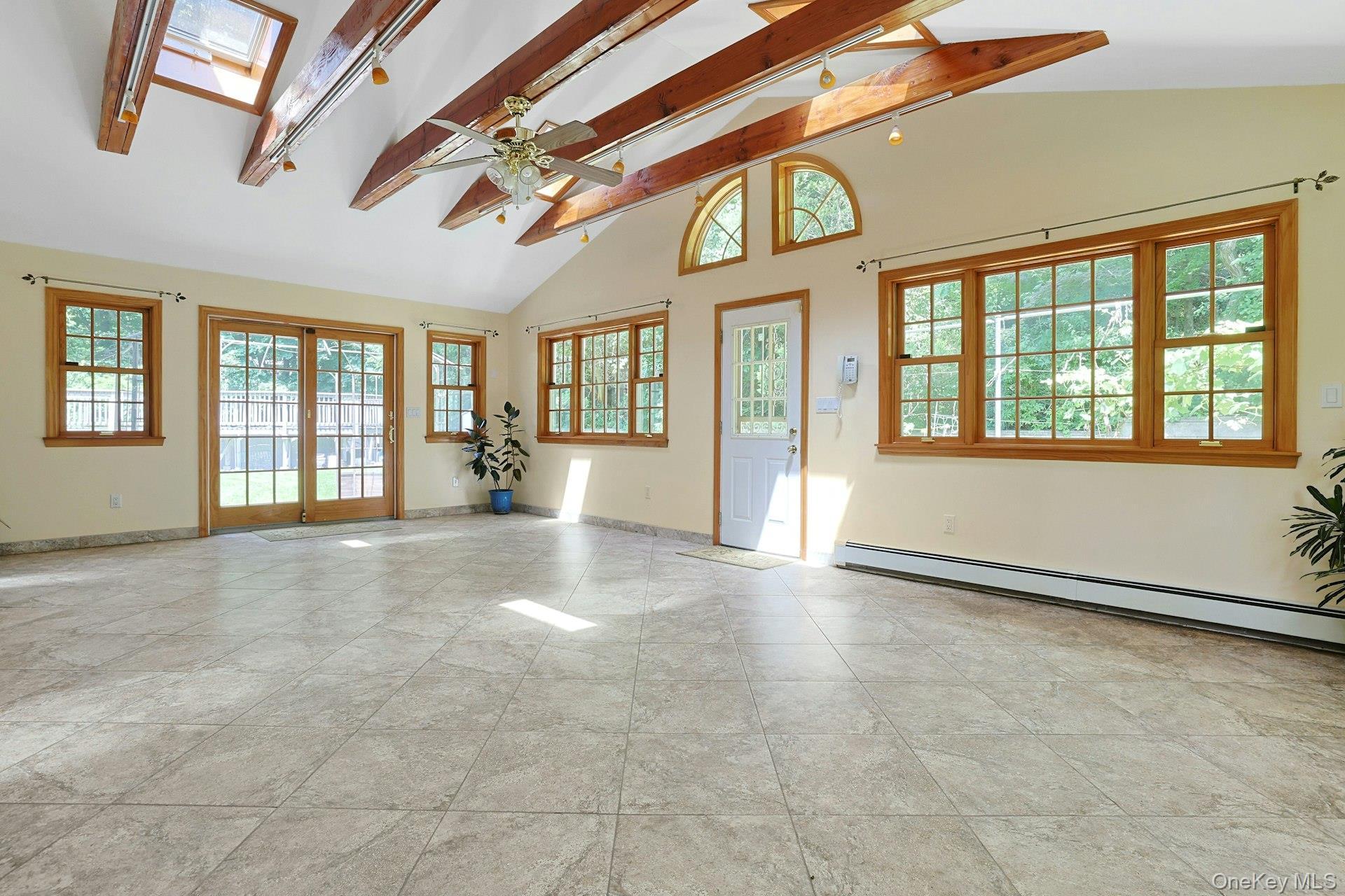 Single Family Nanny Hagen  Westchester County, NY 10594, MLS-929514-16