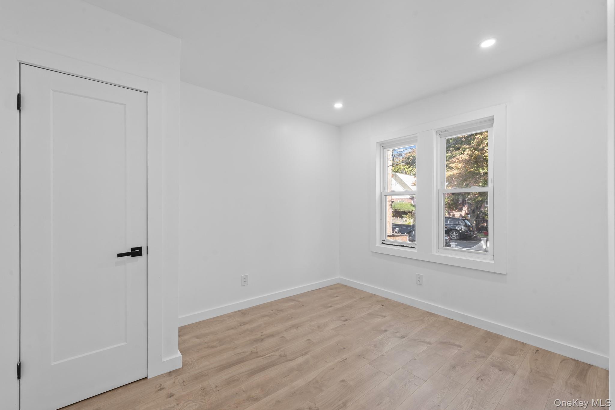 Single Family 139th  Queens, NY 11435, MLS-929522-6