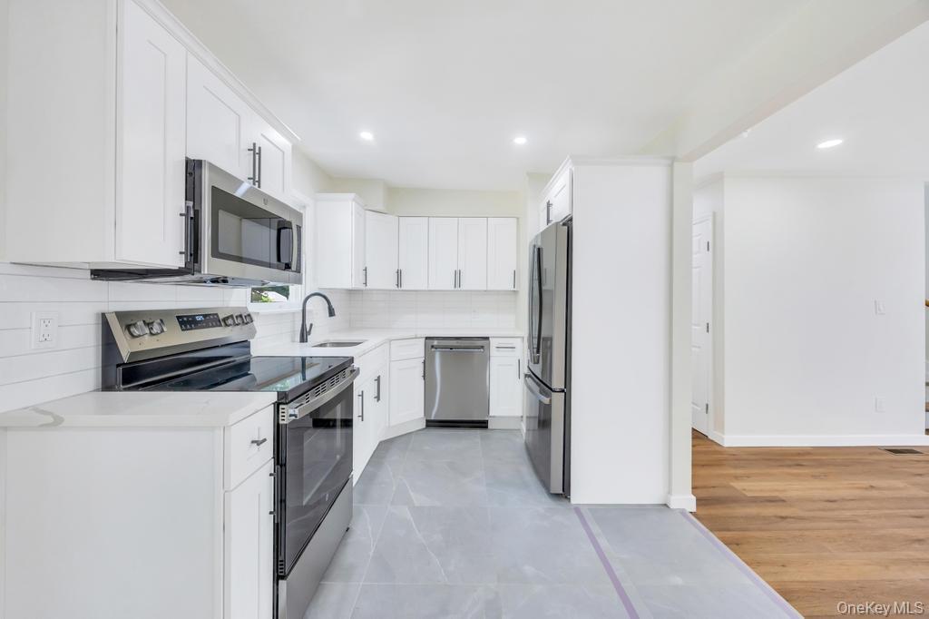 Single Family Shinnecock  Suffolk County, NY 11950, MLS-929524-23