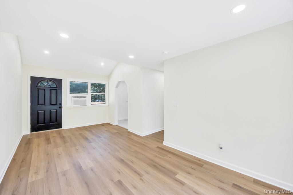 Single Family Shinnecock  Suffolk County, NY 11950, MLS-929524-31