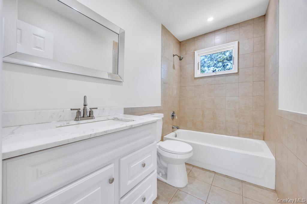 Single Family Shinnecock  Suffolk County, NY 11950, MLS-929524-38