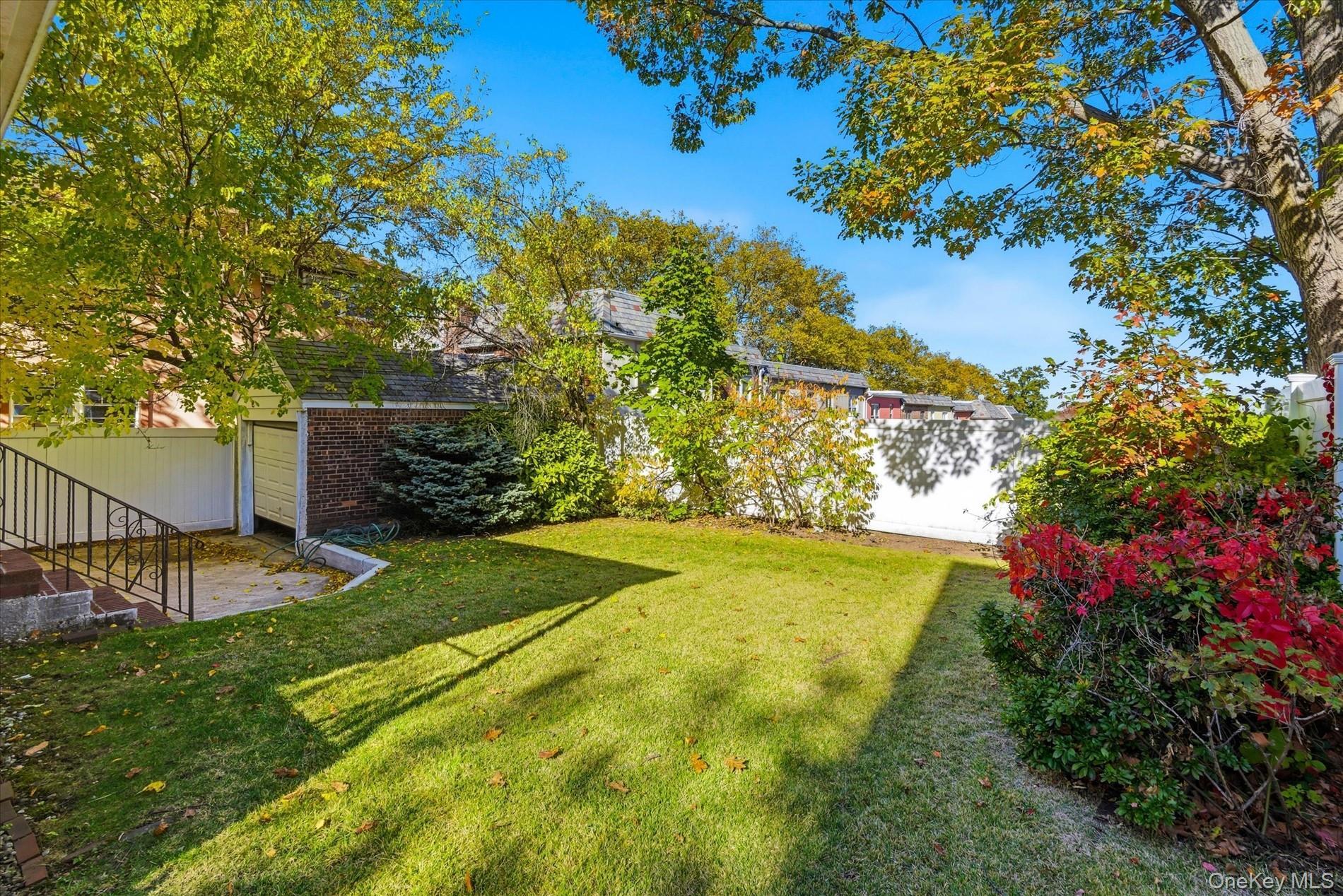 Single Family Grand Central Parkway  Queens, NY 11432, MLS-929525-19