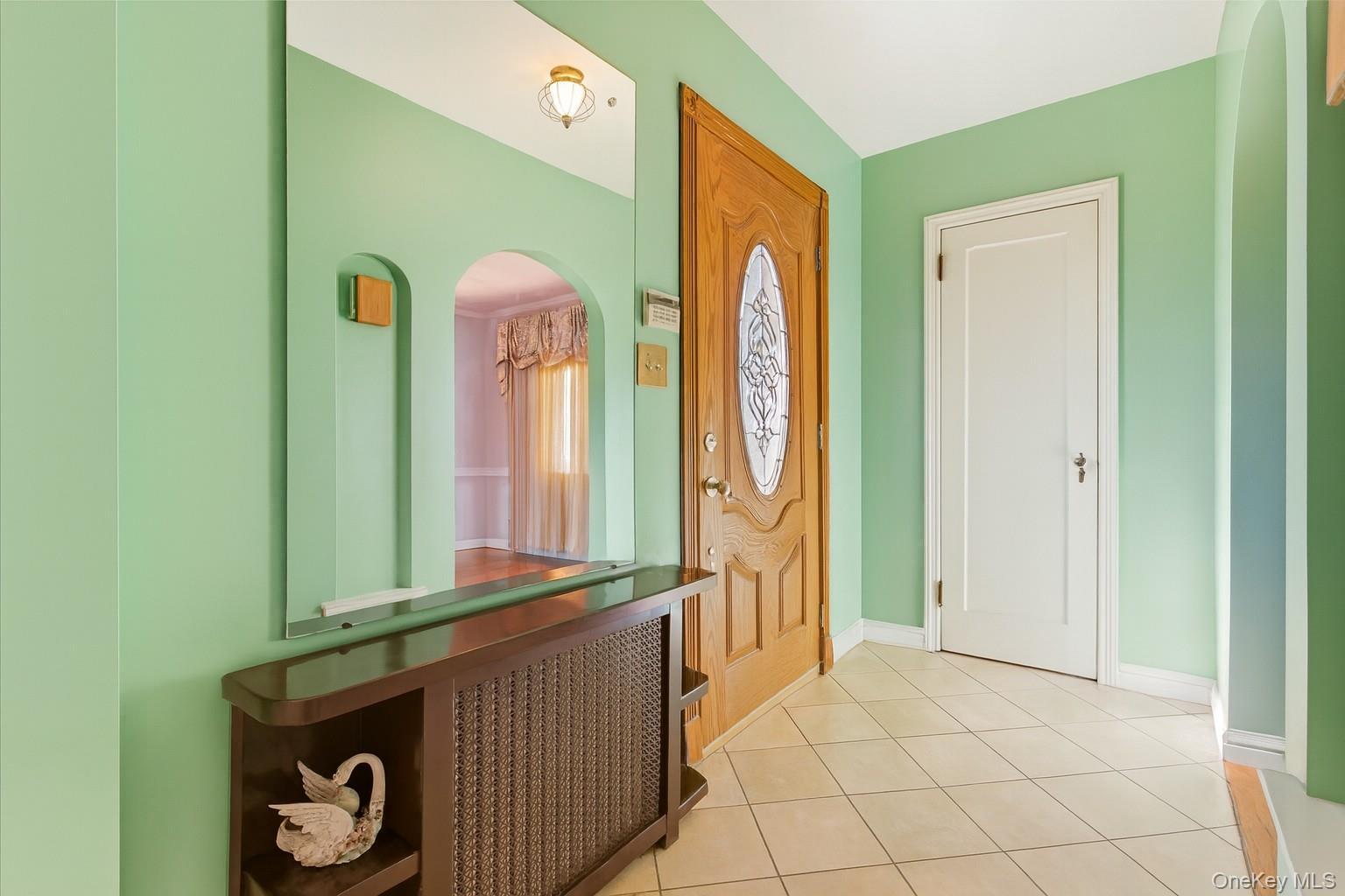 Single Family Grand Central Parkway  Queens, NY 11432, MLS-929525-3