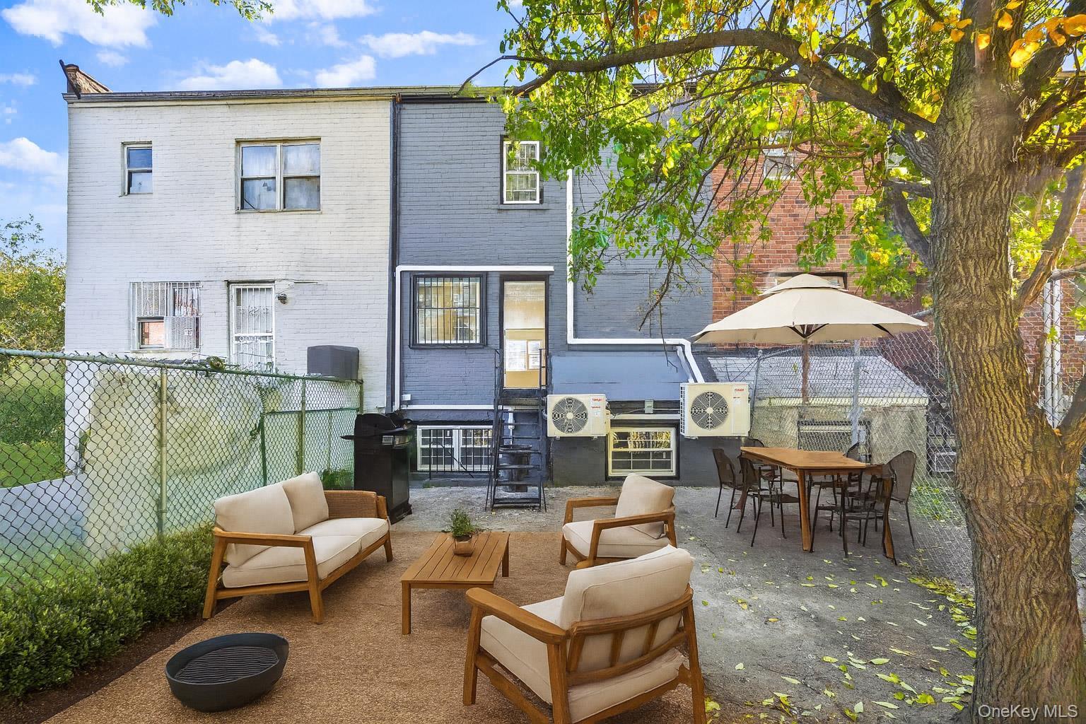 Single Family Hendrix  Brooklyn, NY 11207, MLS-929528-33