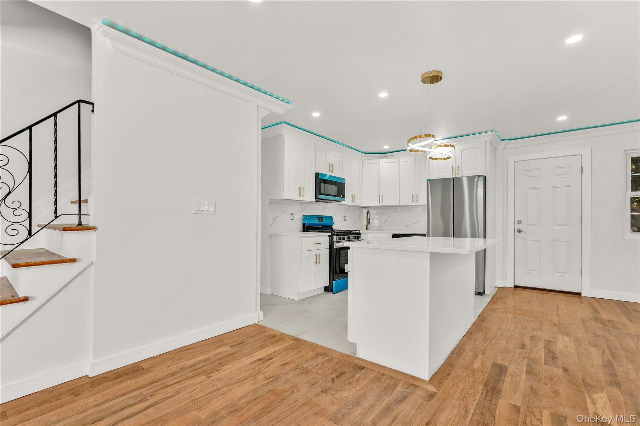 Single Family Hendrix  Brooklyn, NY 11207, MLS-929528-4