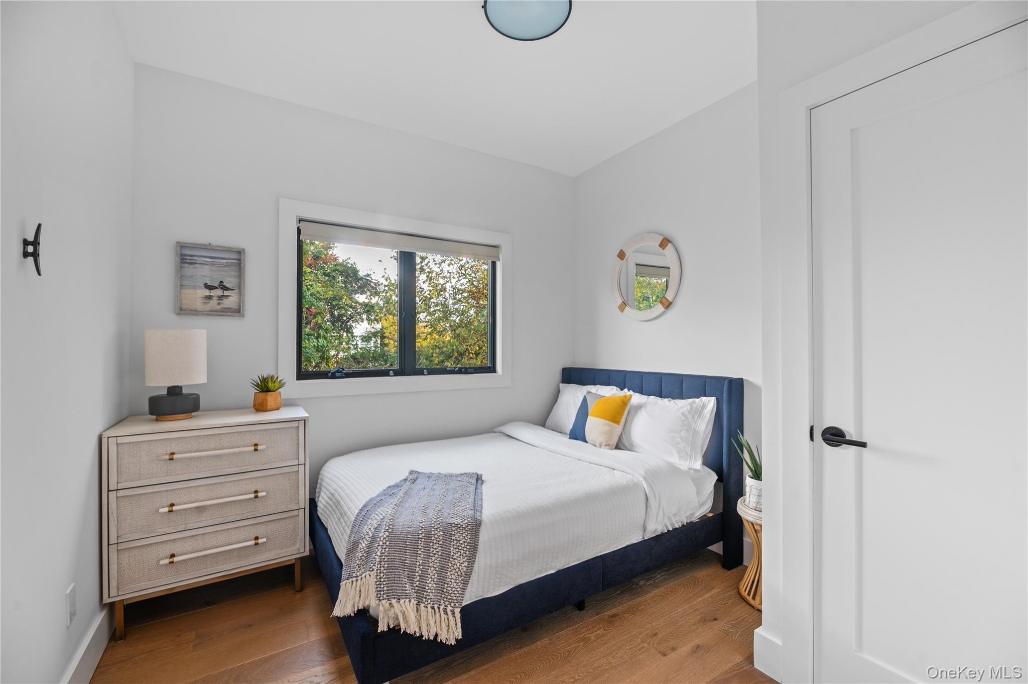 Single Family Atlantic Suffolk County, NY 11770, MLS-929539-10