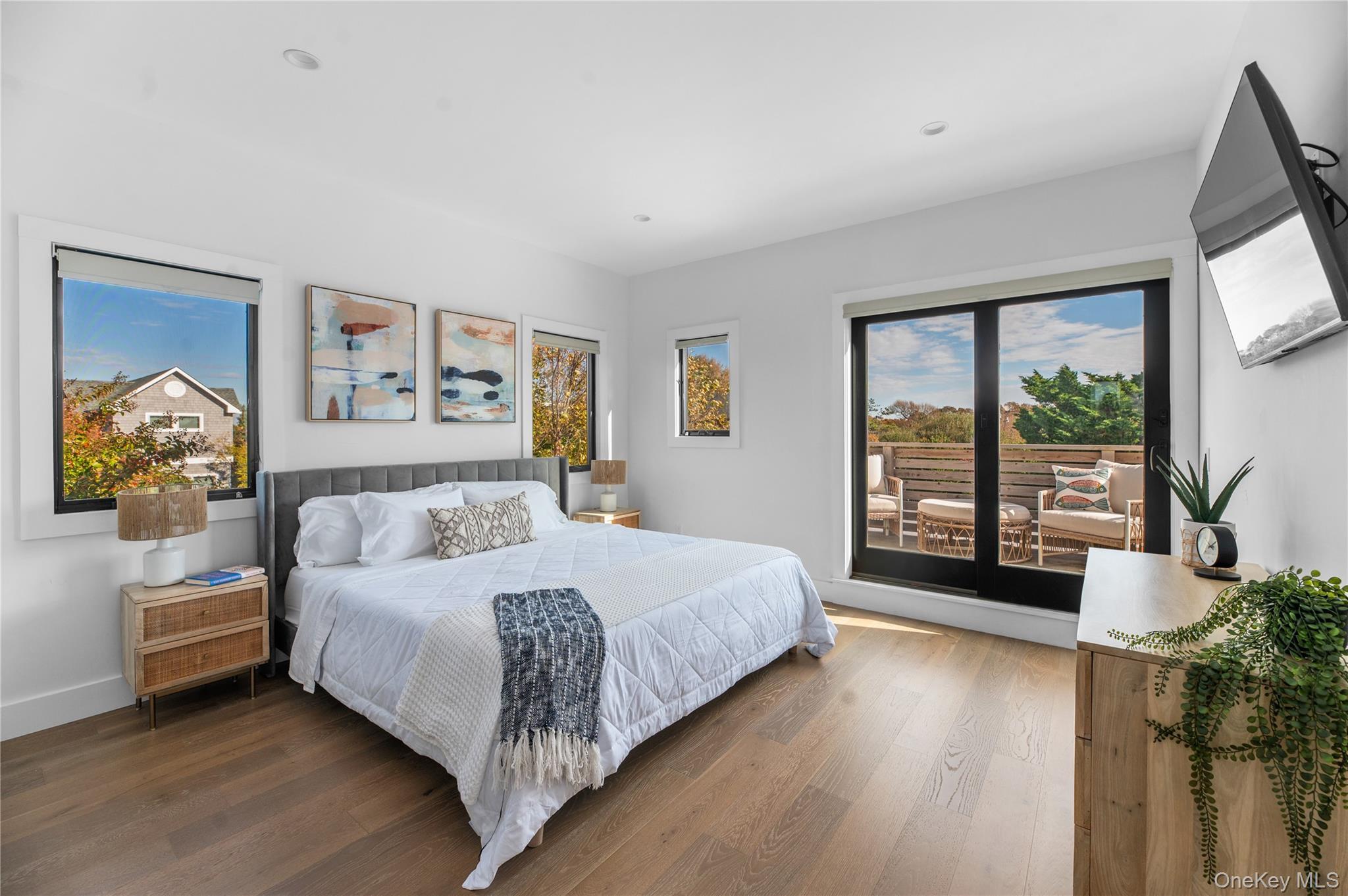 Single Family Atlantic Suffolk County, NY 11770, MLS-929539-18