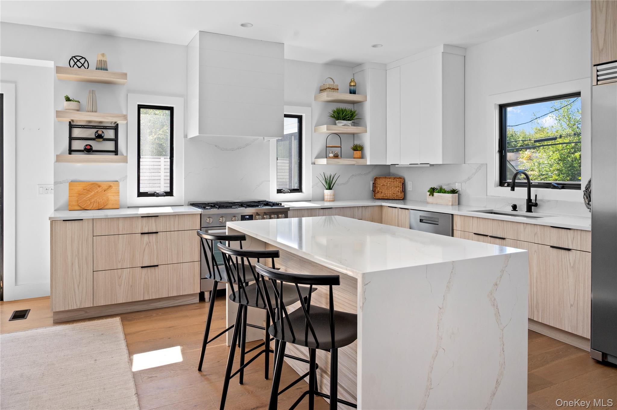 Single Family Atlantic Suffolk County, NY 11770, MLS-929539-6