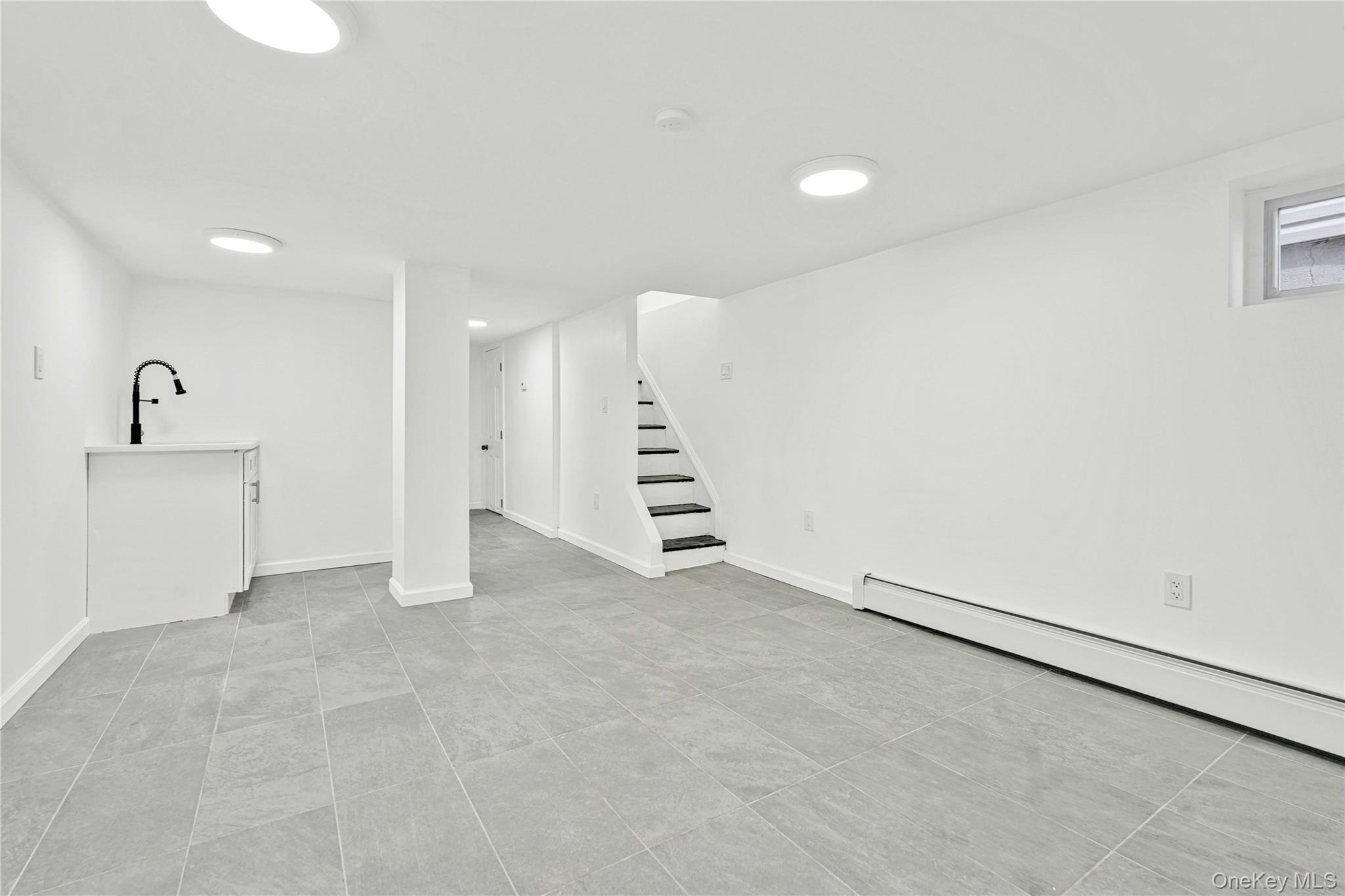 Single Family 146th  Queens, NY 11436, MLS-929541-17