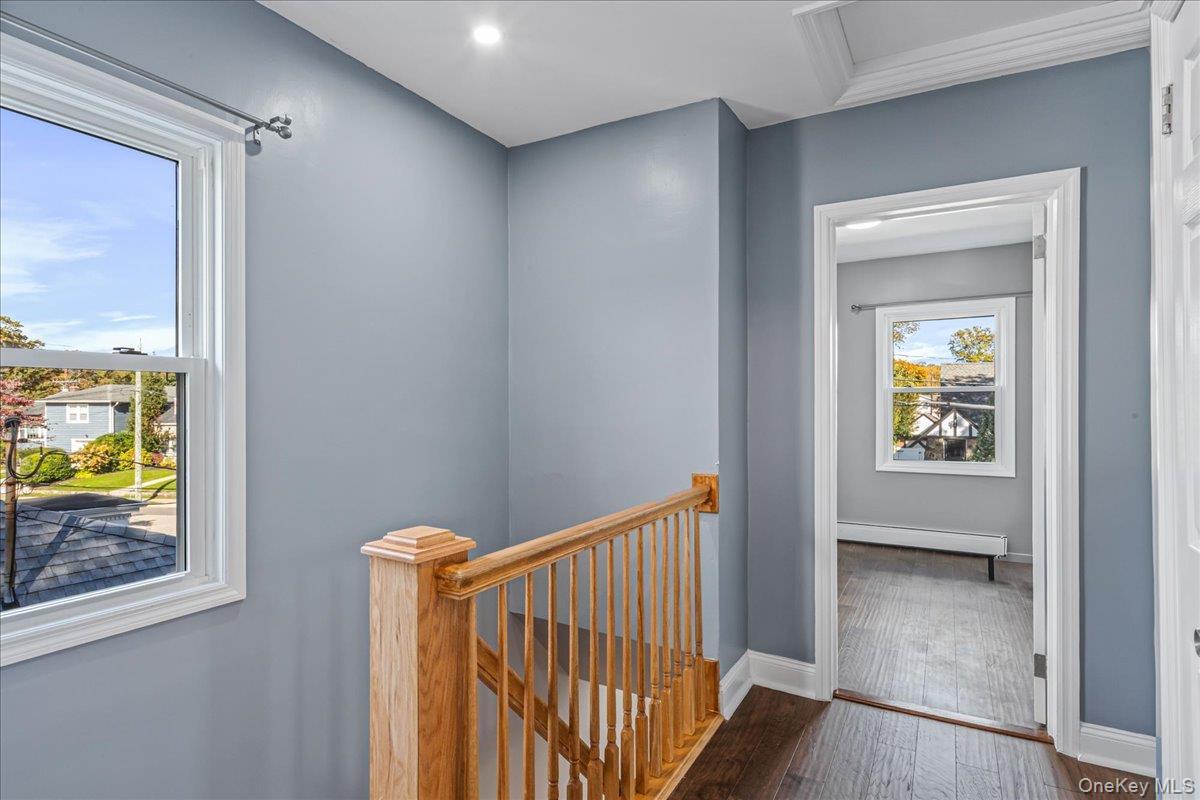 Single Family Whittier  Nassau County, NY 11563, MLS-929542-21