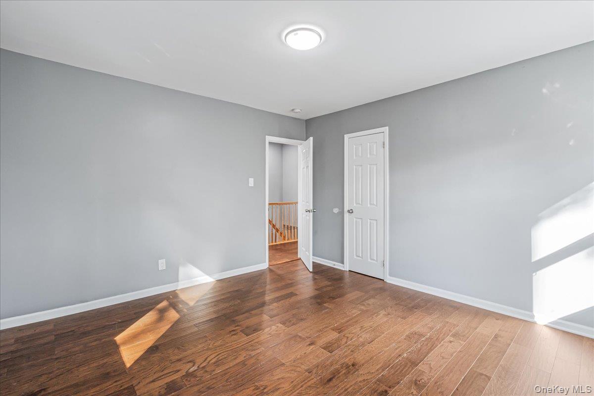 Single Family Whittier  Nassau County, NY 11563, MLS-929542-23