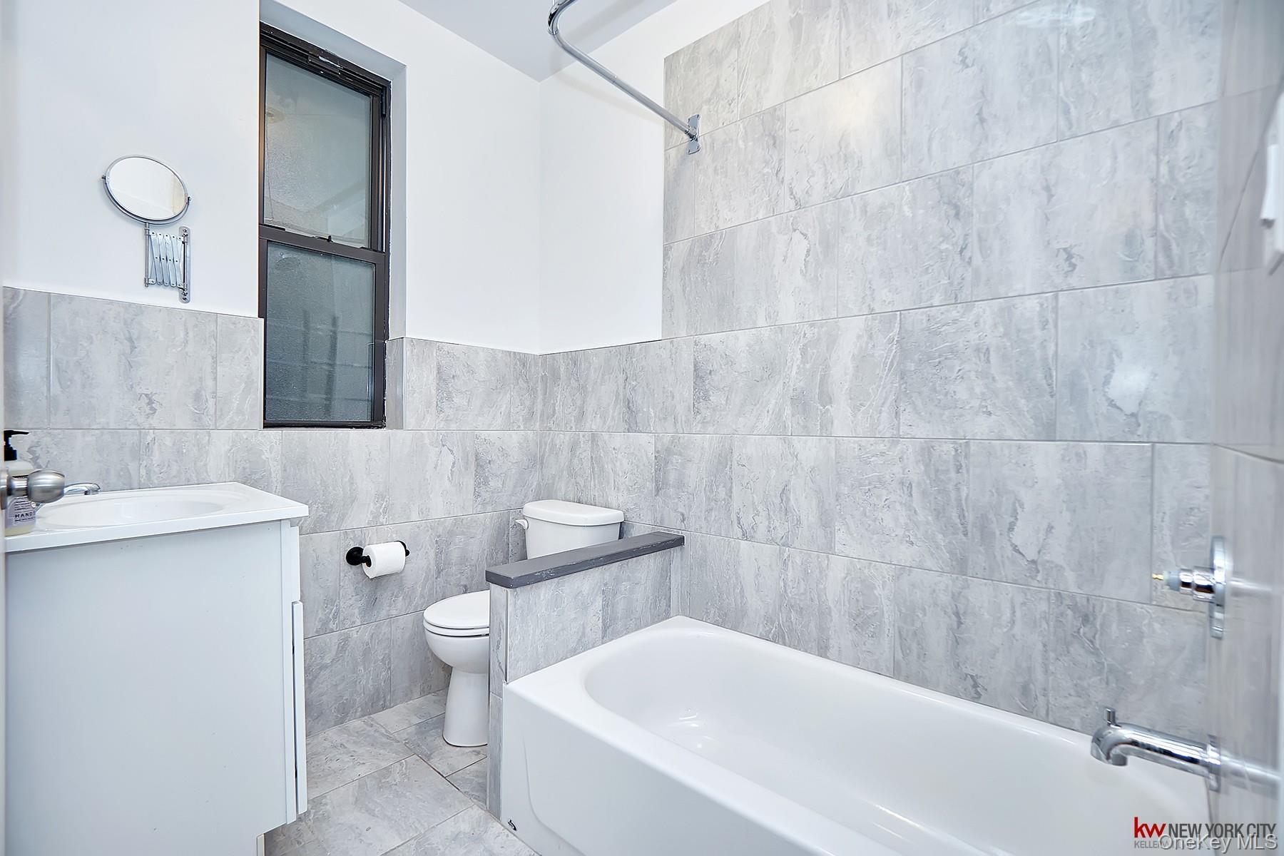 Single Family College  Bronx, NY 10456, MLS-929549-16