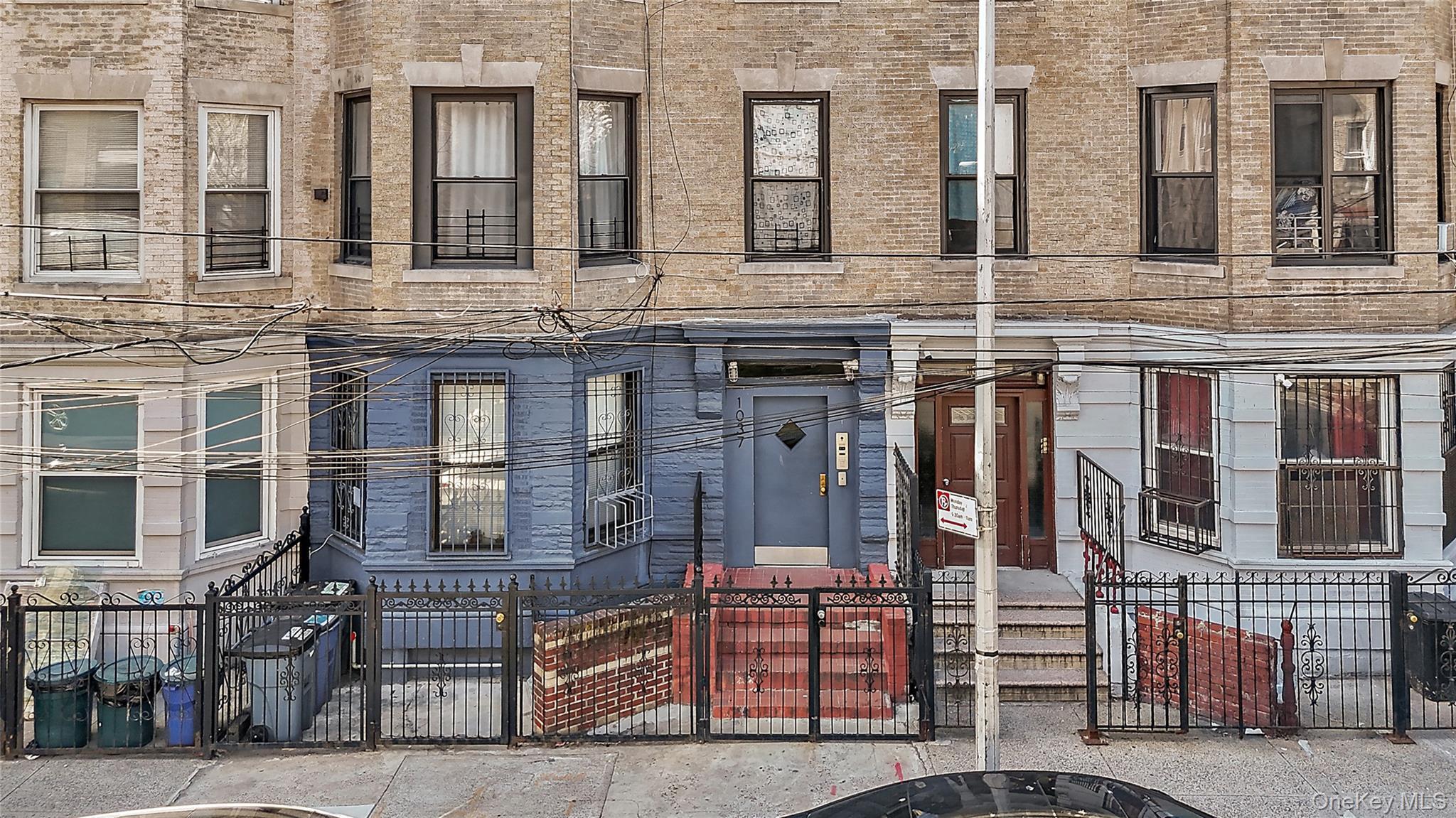 Single Family College  Bronx, NY 10456, MLS-929549-2