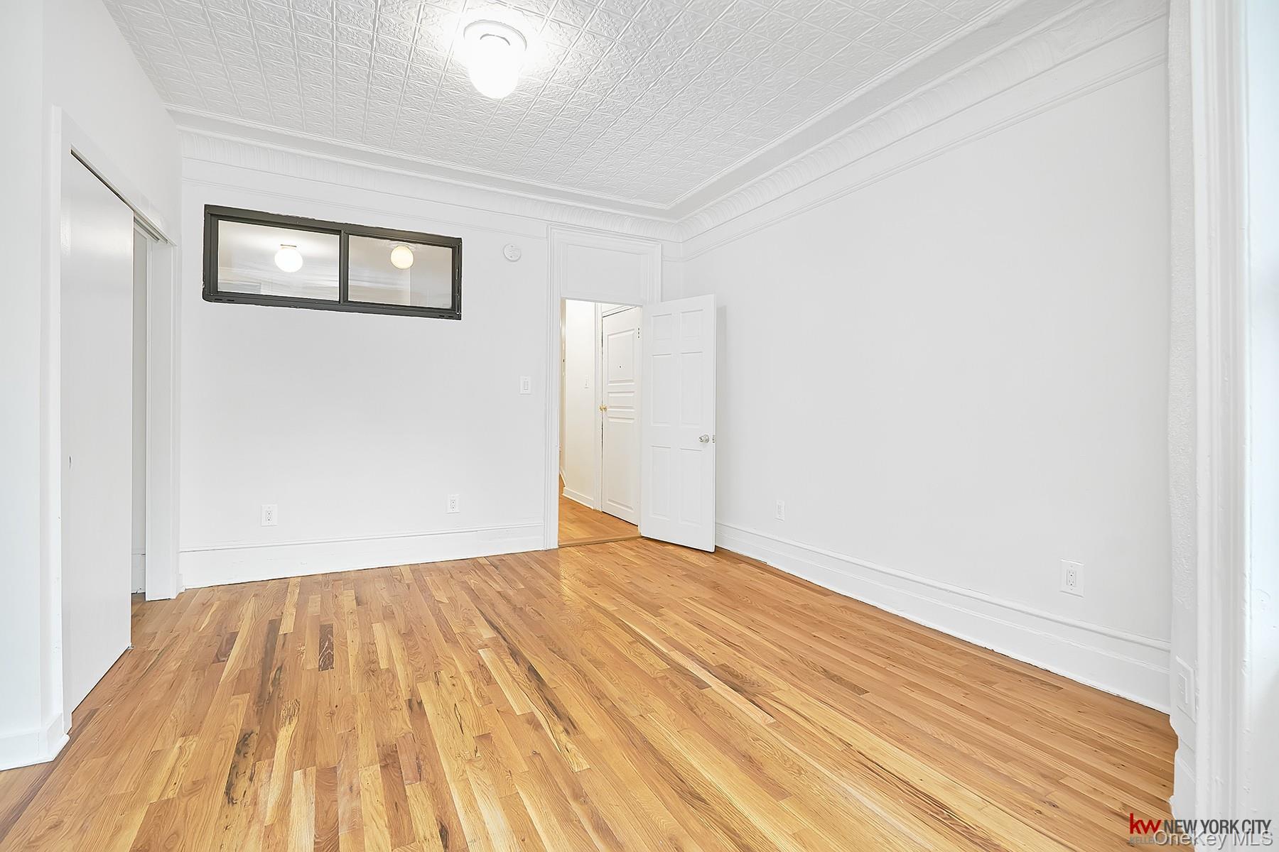 Single Family College  Bronx, NY 10456, MLS-929549-23
