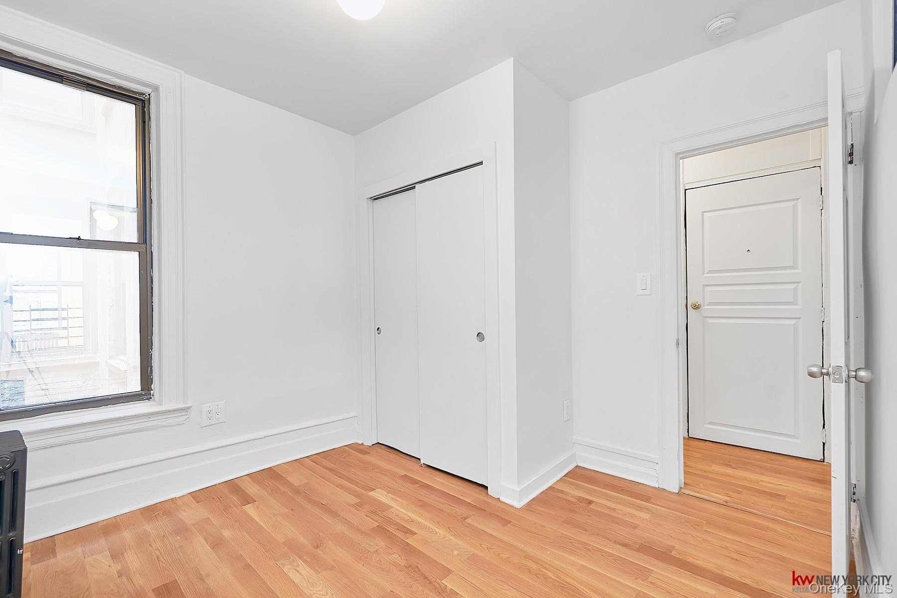 Single Family College  Bronx, NY 10456, MLS-929549-25