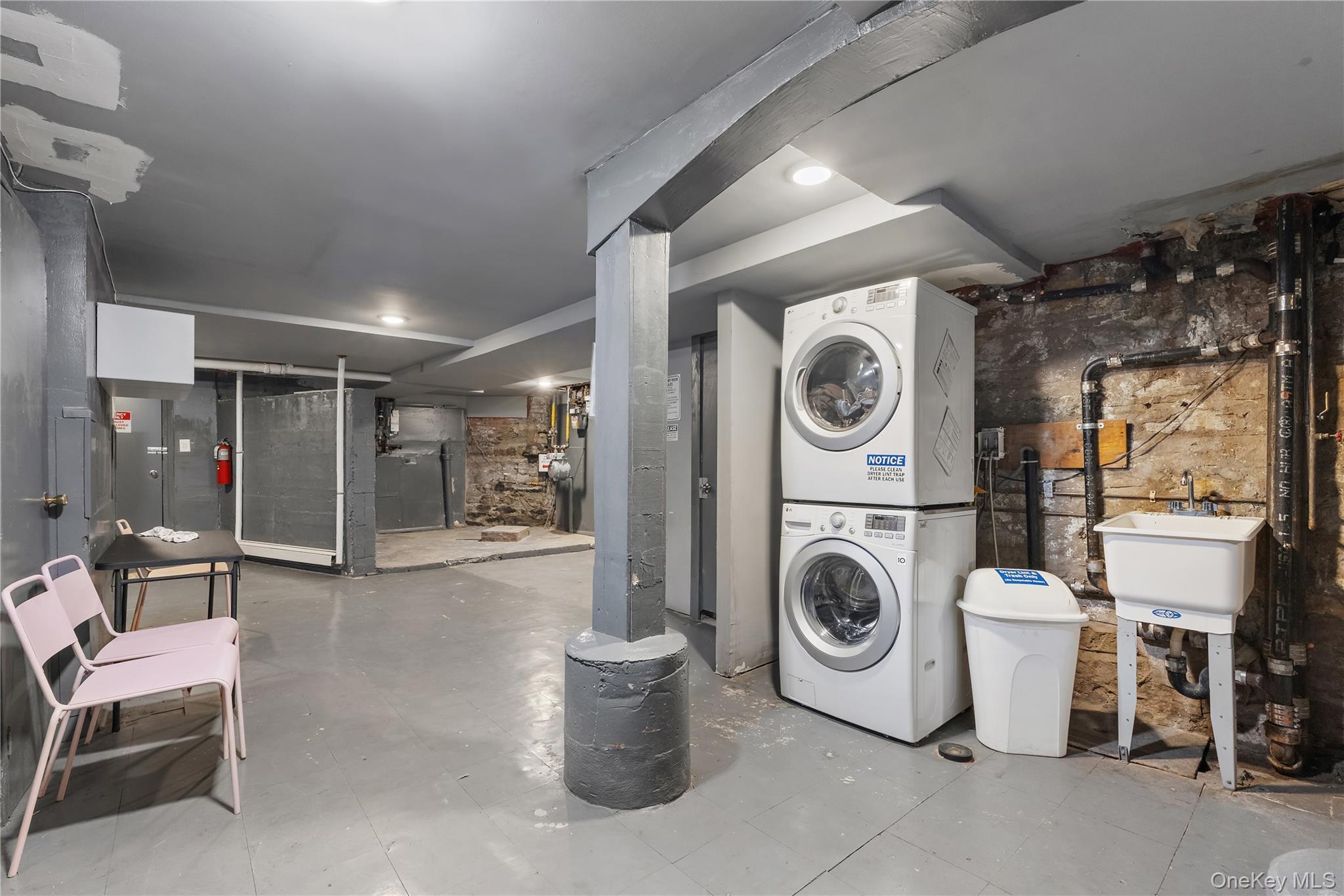 Single Family College  Bronx, NY 10456, MLS-929549-34