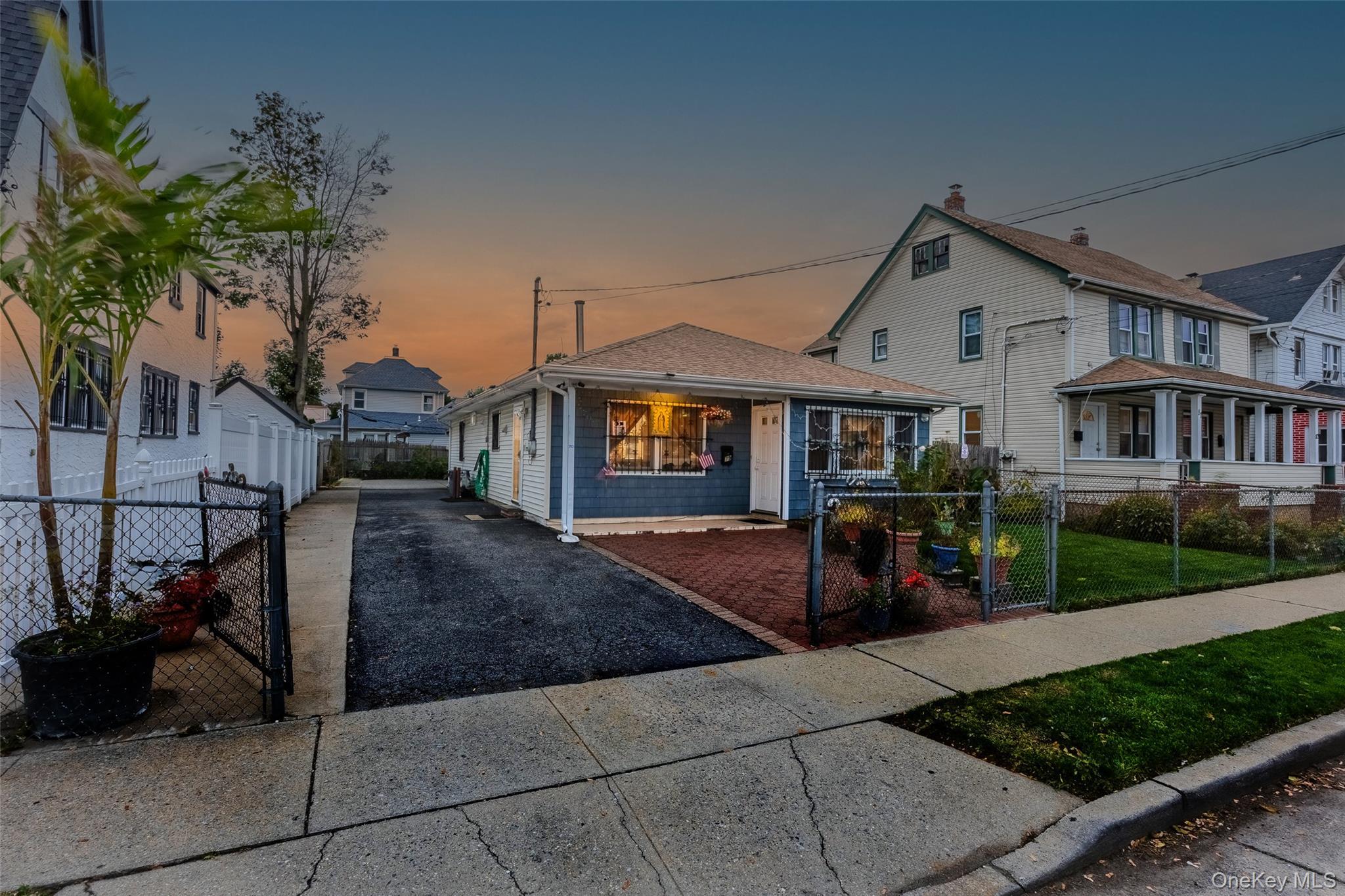 Single Family Union  Nassau County, NY 11550, MLS-929567-20