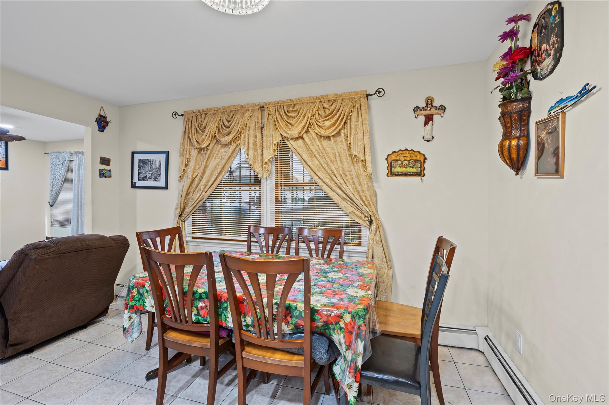 Single Family Union  Nassau County, NY 11550, MLS-929567-6