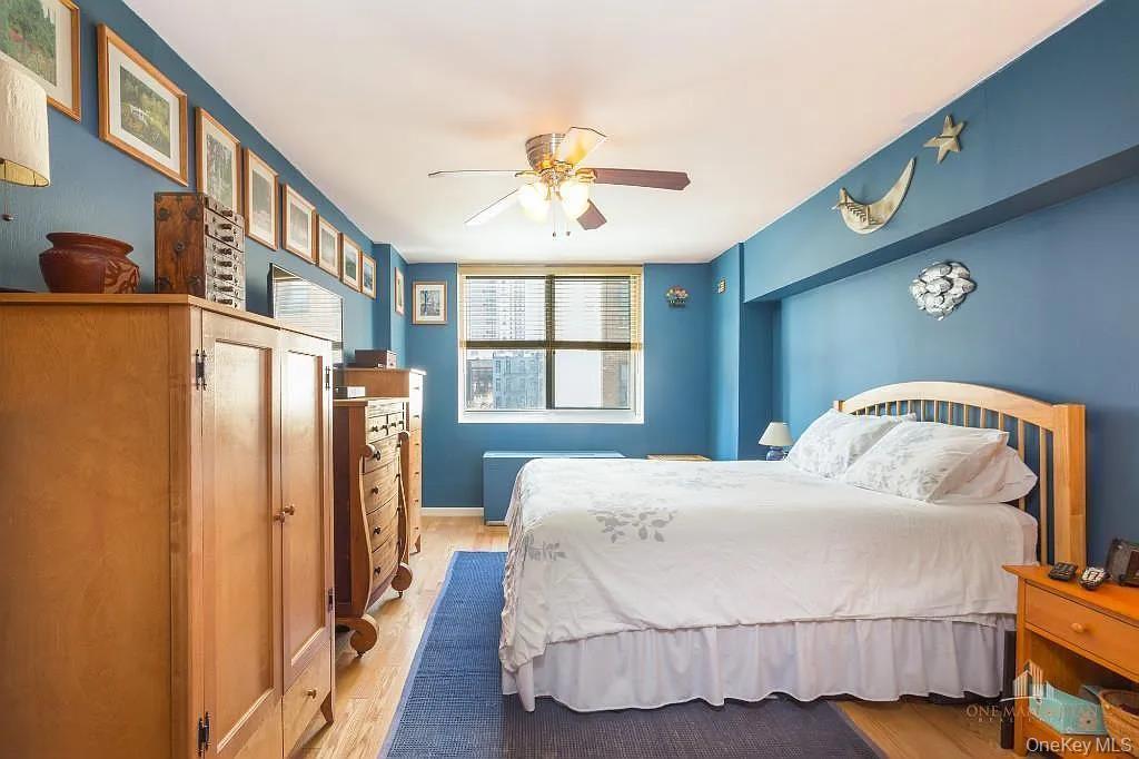 Apartment 93rd  Manhattan, NY 10128, MLS-929568-2