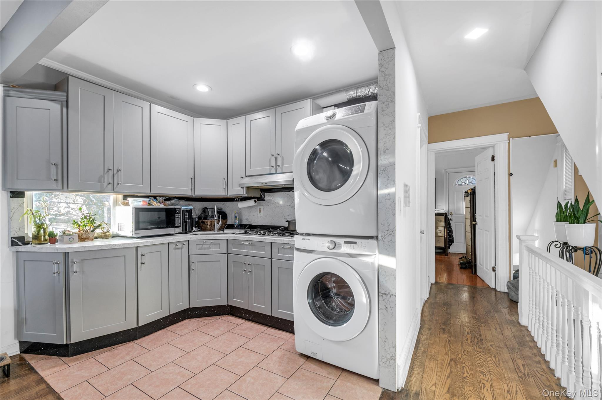 Single Family Corona  Queens, NY 11368, MLS-929569-8