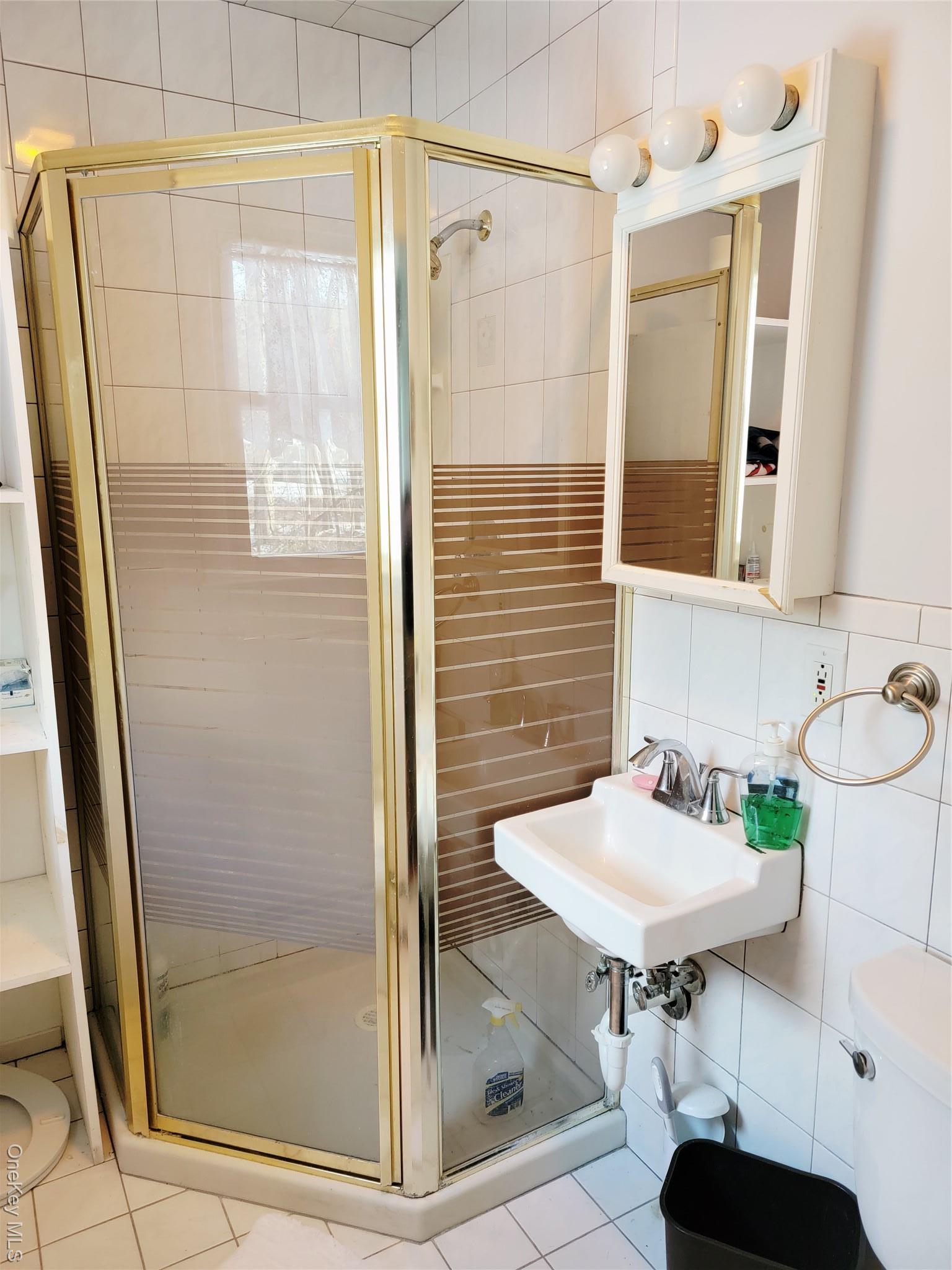 Single Family Oscawana Lake Putnam County, NY 10579, MLS-929584-15