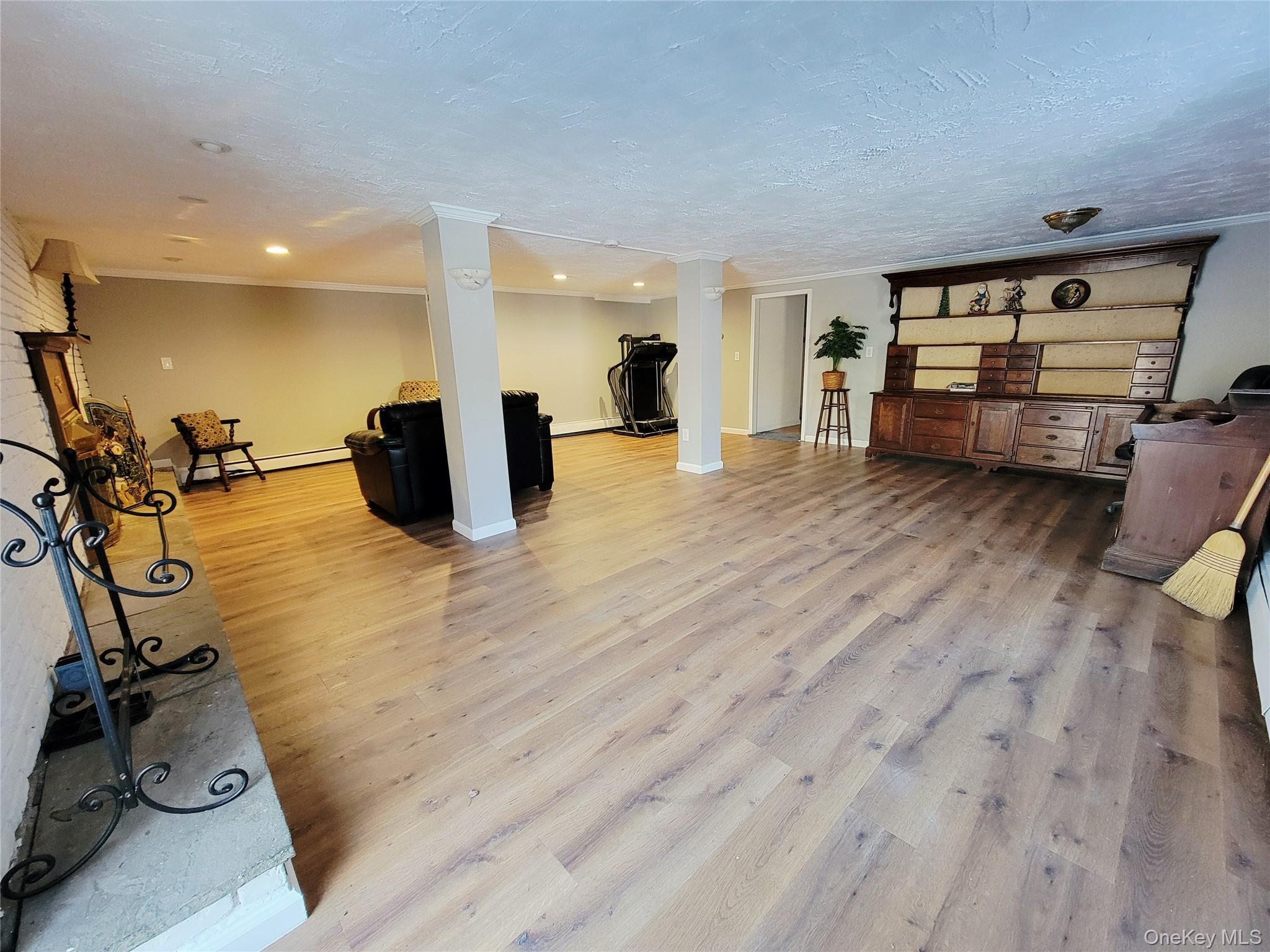 Single Family Oscawana Lake Putnam County, NY 10579, MLS-929584-21