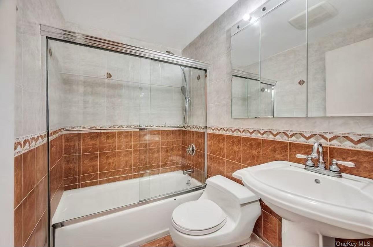 Condo 161  Queens, NY 11358, MLS-929589-4