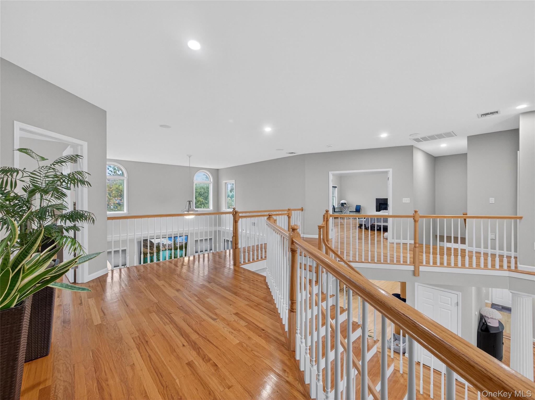 Single Family Beaver Pond Rockland County, NY 10980, MLS-929590-24