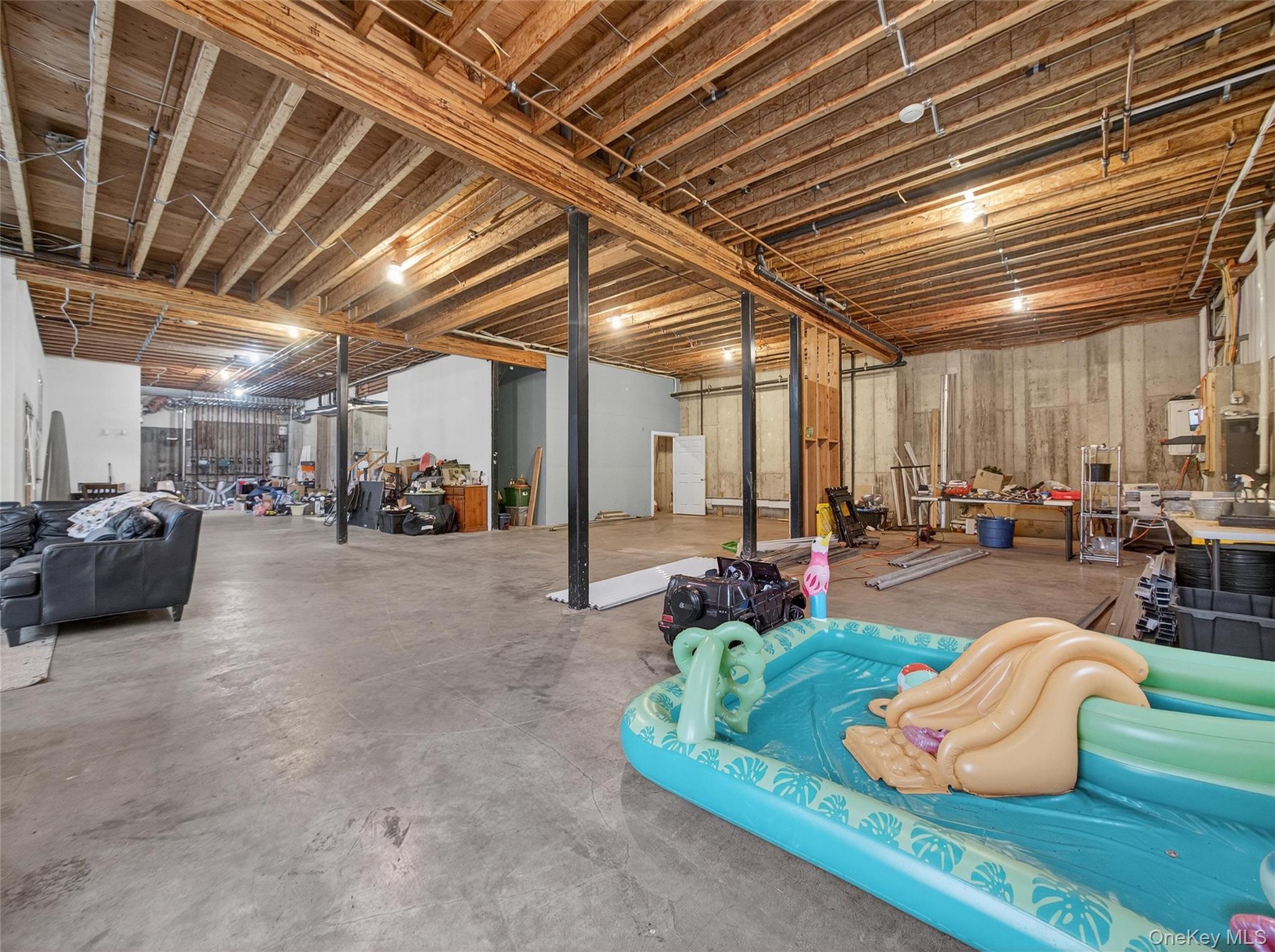 Single Family Beaver Pond Rockland County, NY 10980, MLS-929590-41