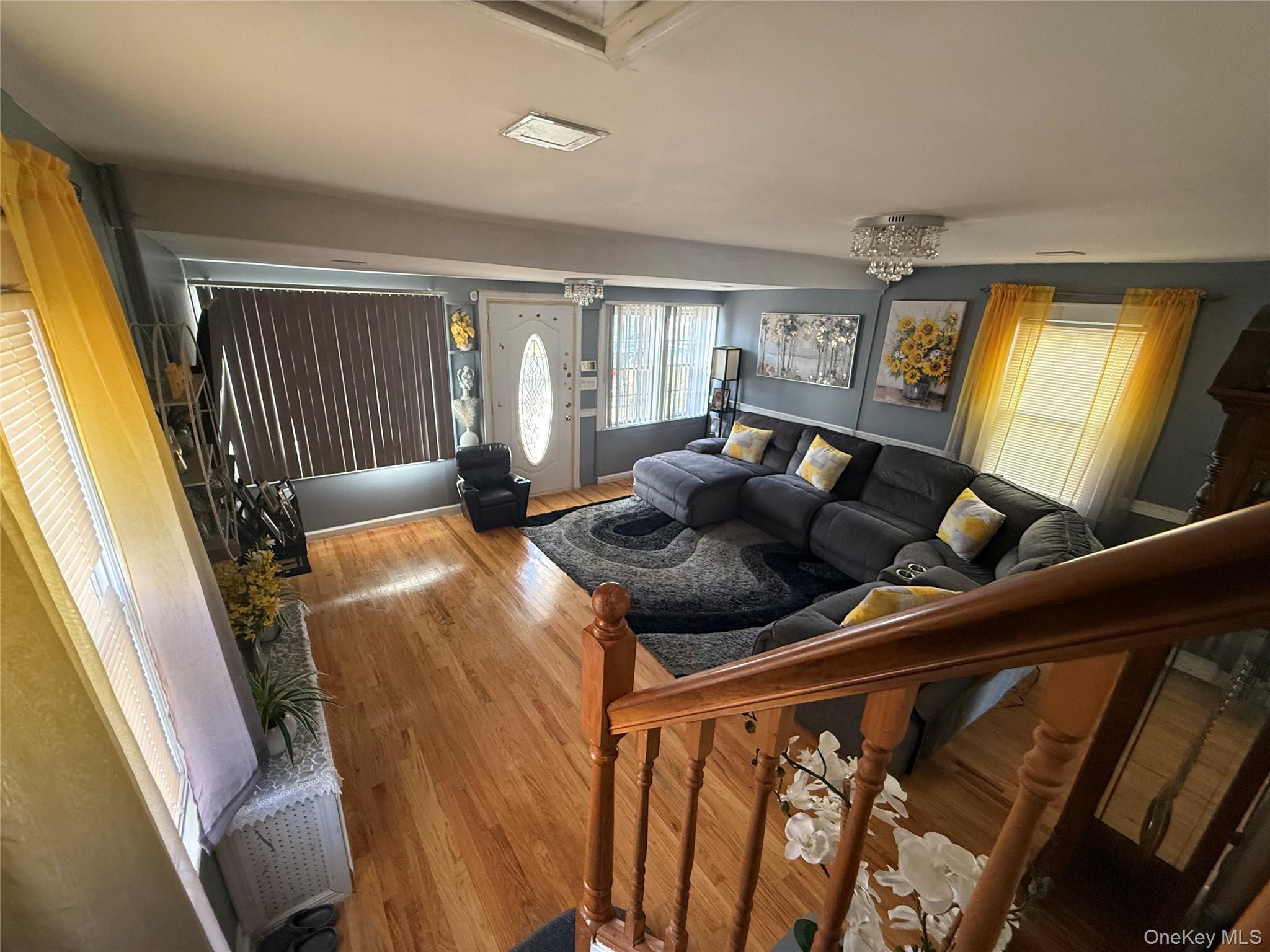 Single Family 220th Place Queens, NY 11413, MLS-929603-27