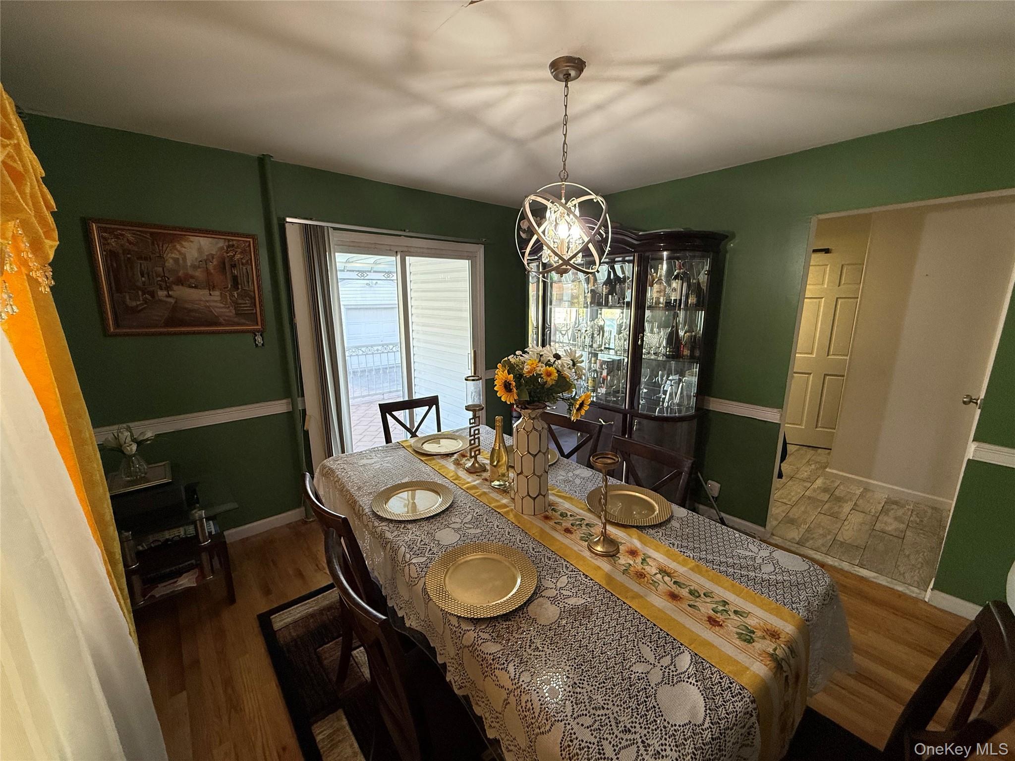 Single Family 220th Place Queens, NY 11413, MLS-929603-33