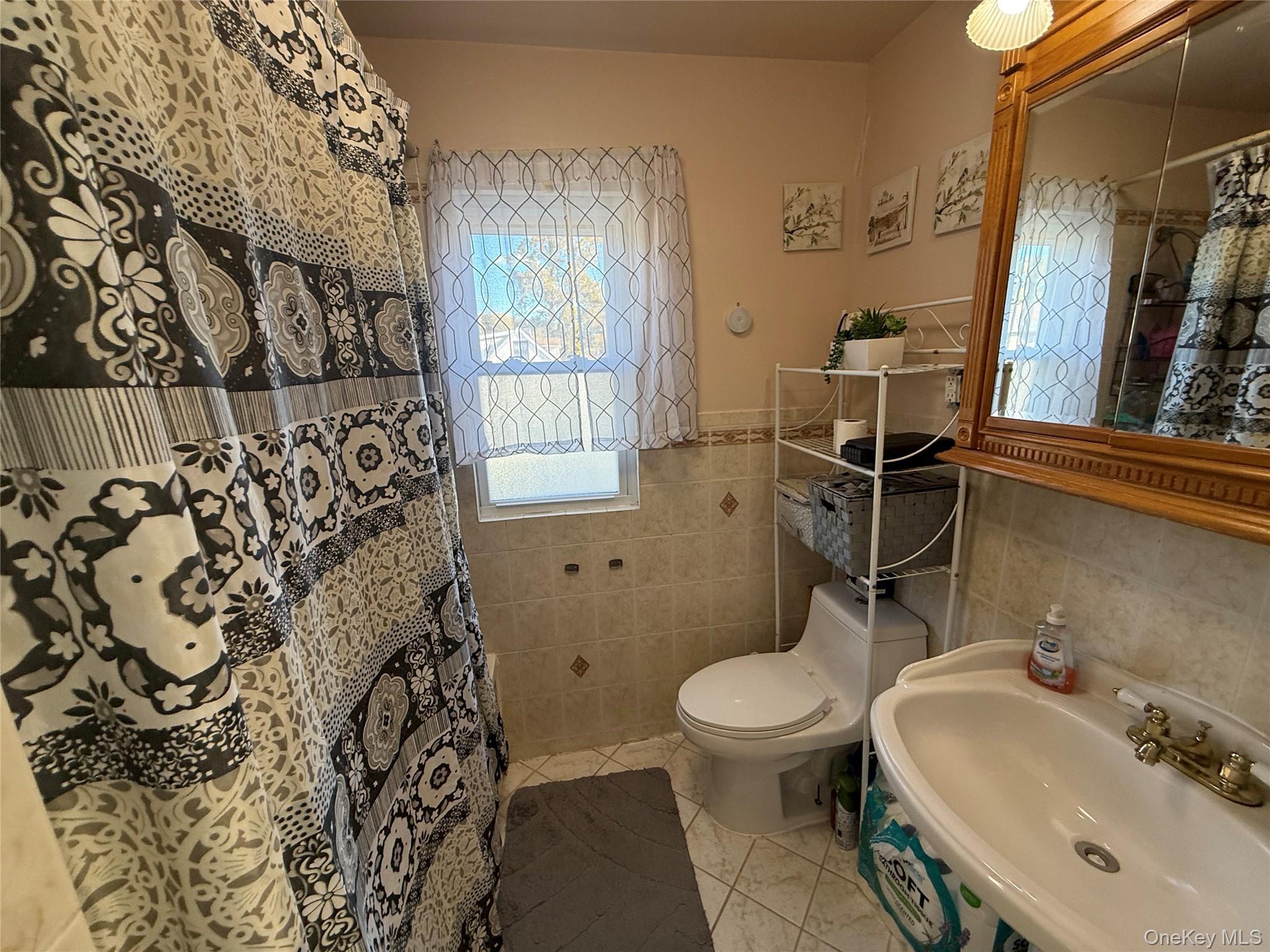 Single Family 220th Place Queens, NY 11413, MLS-929603-42