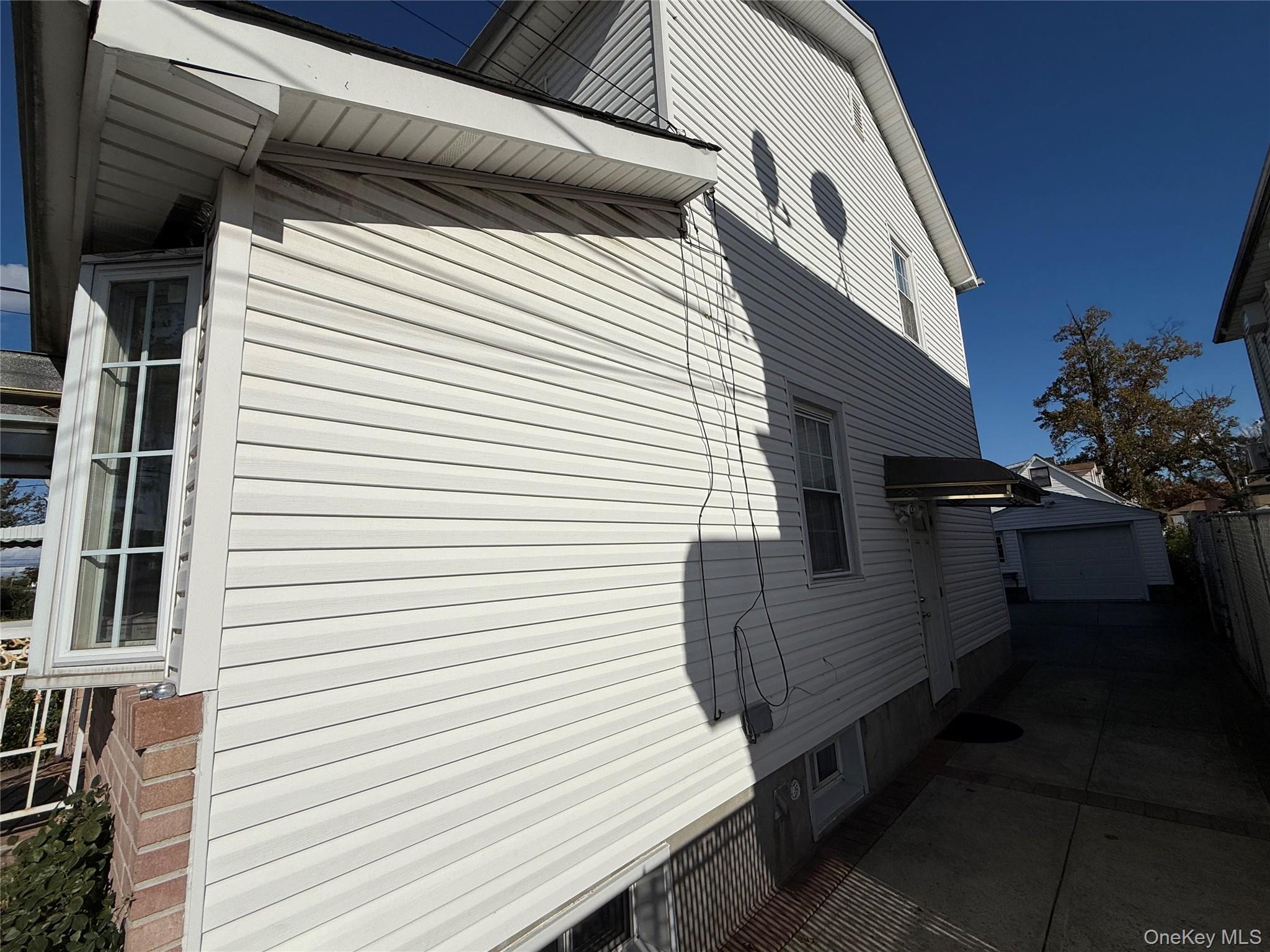 Single Family 220th Place Queens, NY 11413, MLS-929603-5