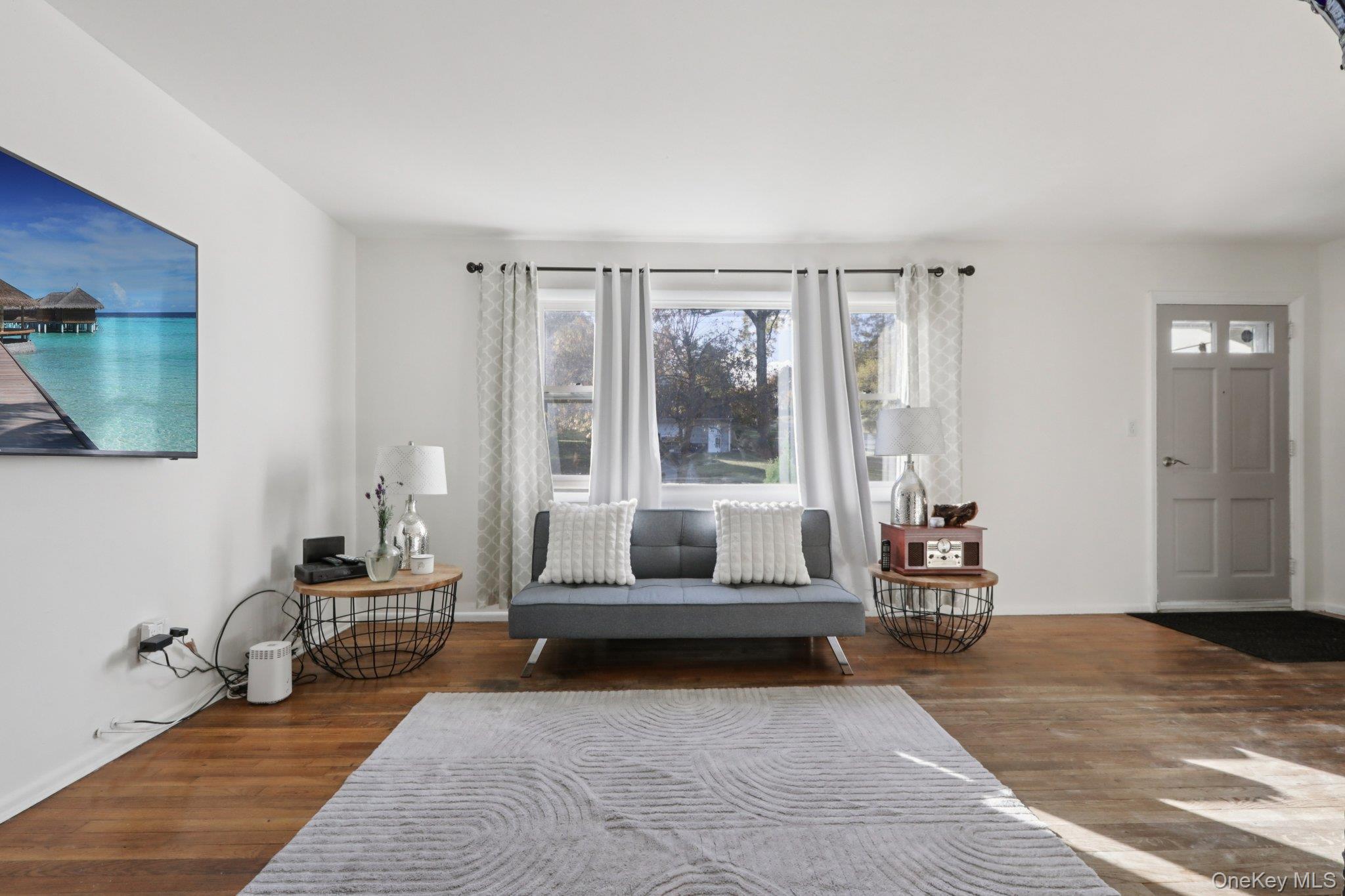 Single Family Cara  Rockland County, NY 10965, MLS-929605-4