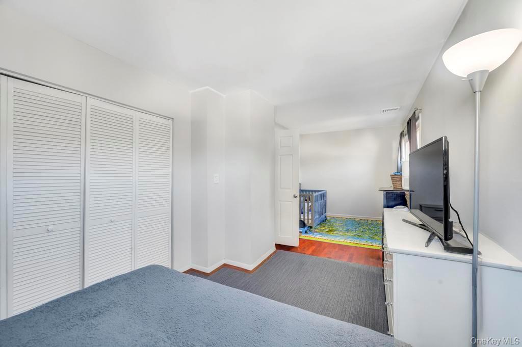 Single Family Hospital Suffolk County, NY 11772, MLS-929609-14