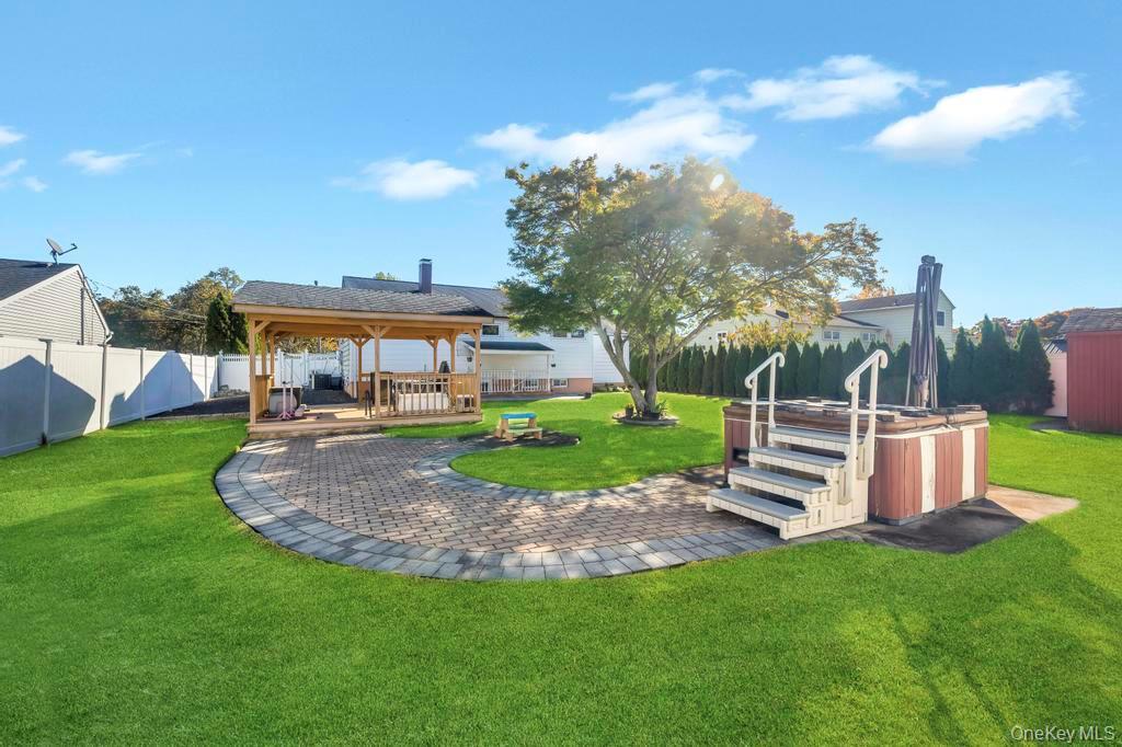 Single Family Hospital Suffolk County, NY 11772, MLS-929609-27