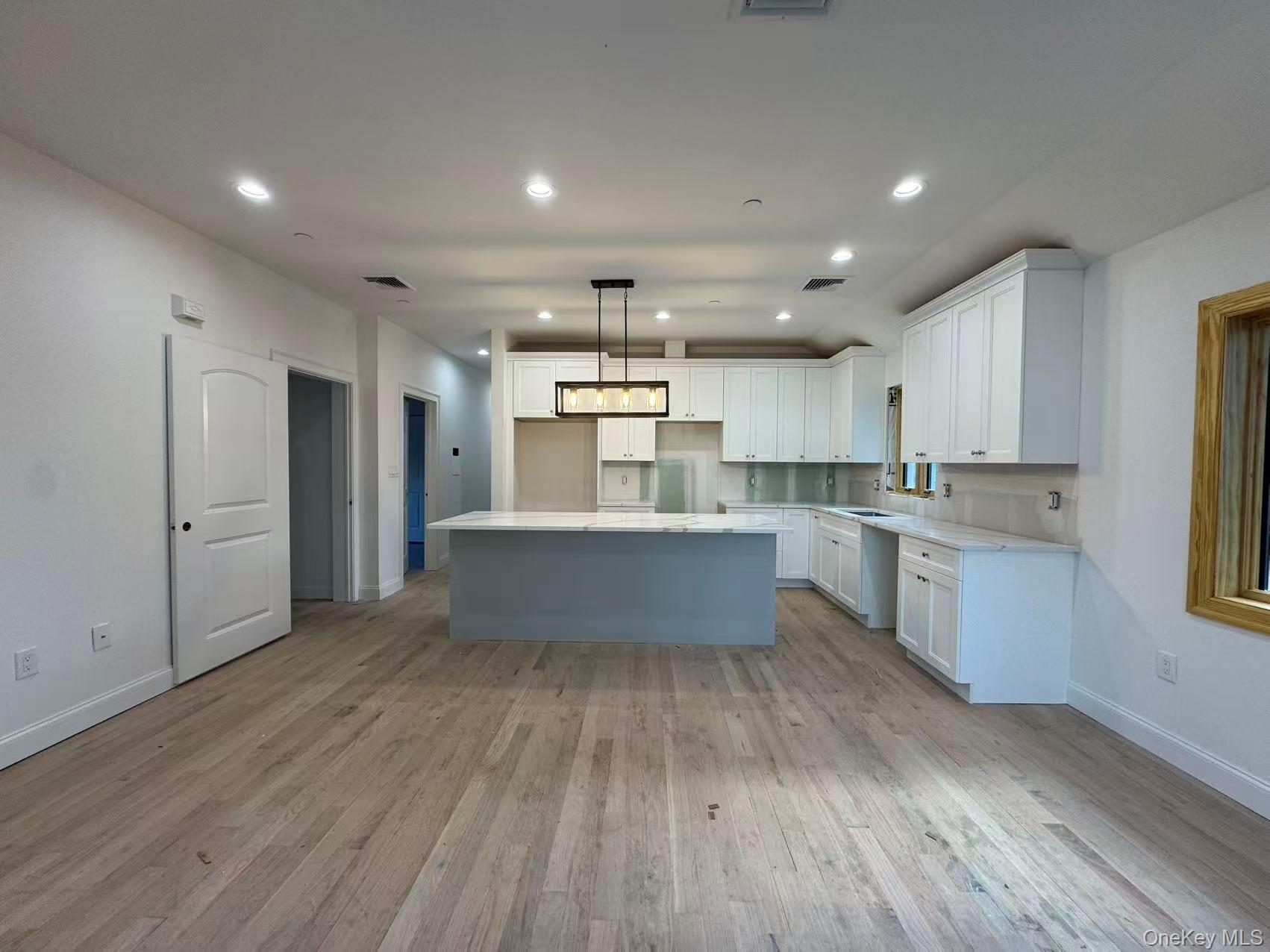 Single Family 201 Queens, NY 11360, MLS-929611-7