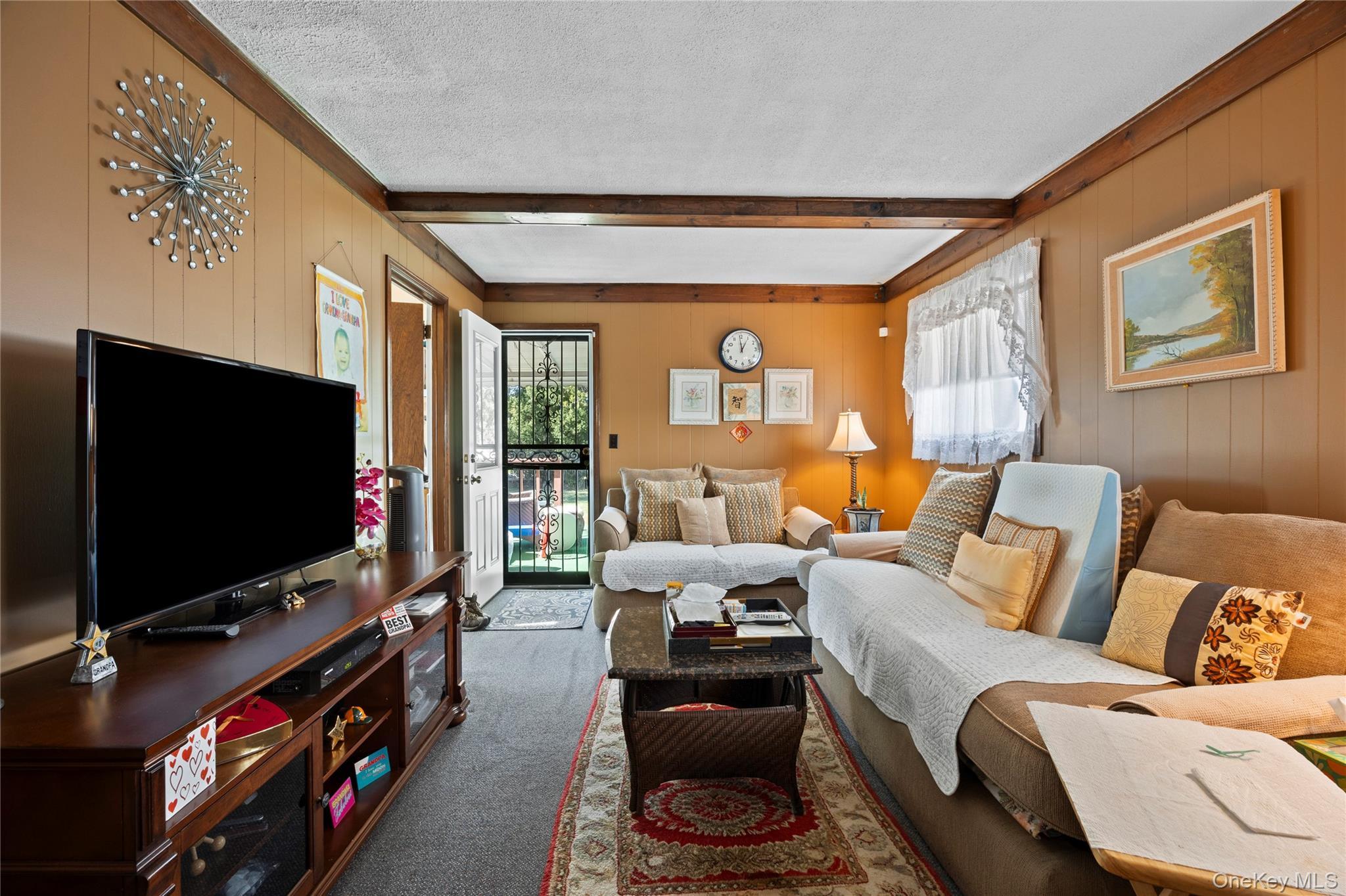 Single Family Newbridge  Nassau County, NY 11756, MLS-929612-21