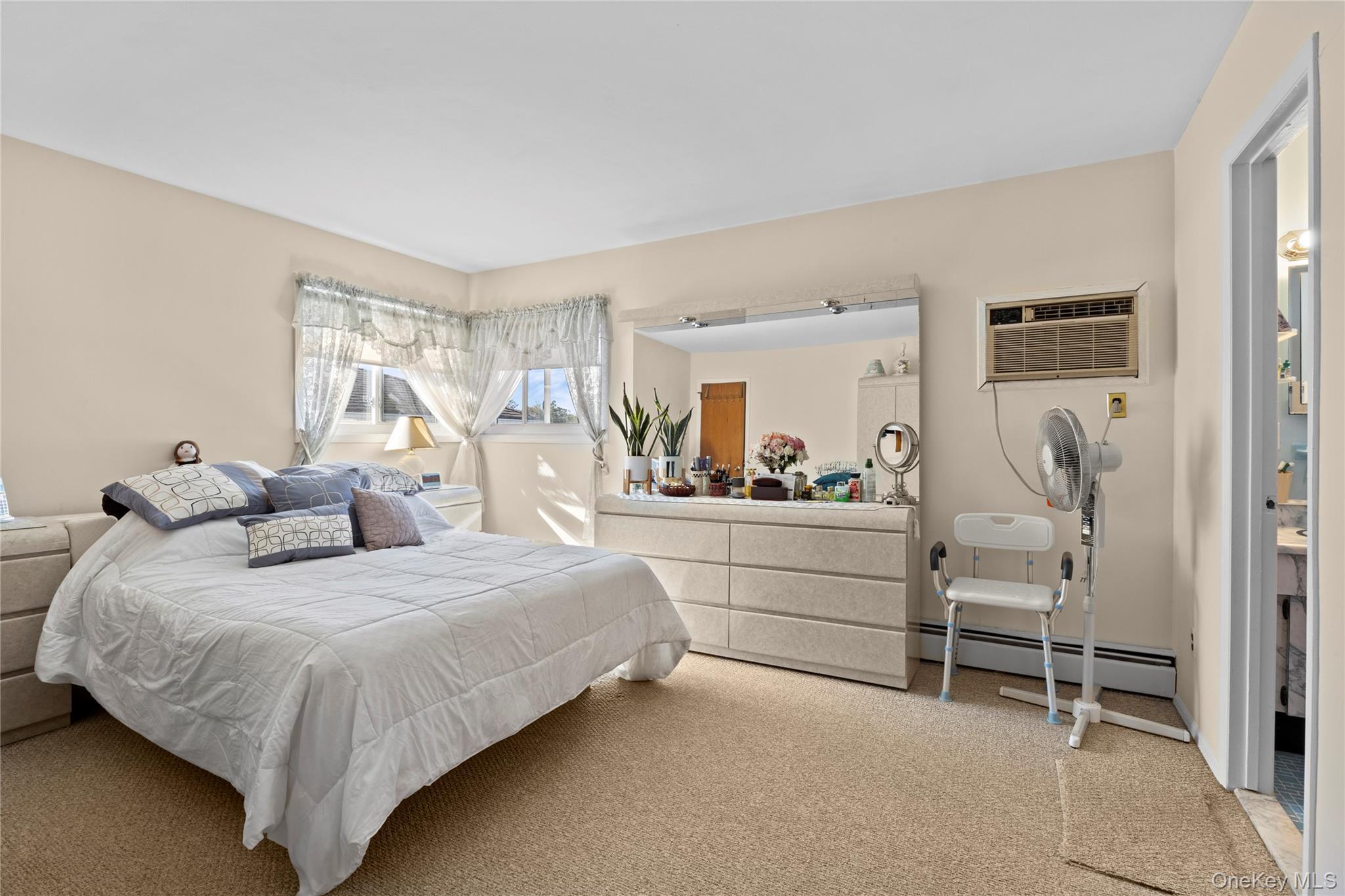 Single Family Newbridge  Nassau County, NY 11756, MLS-929612-29