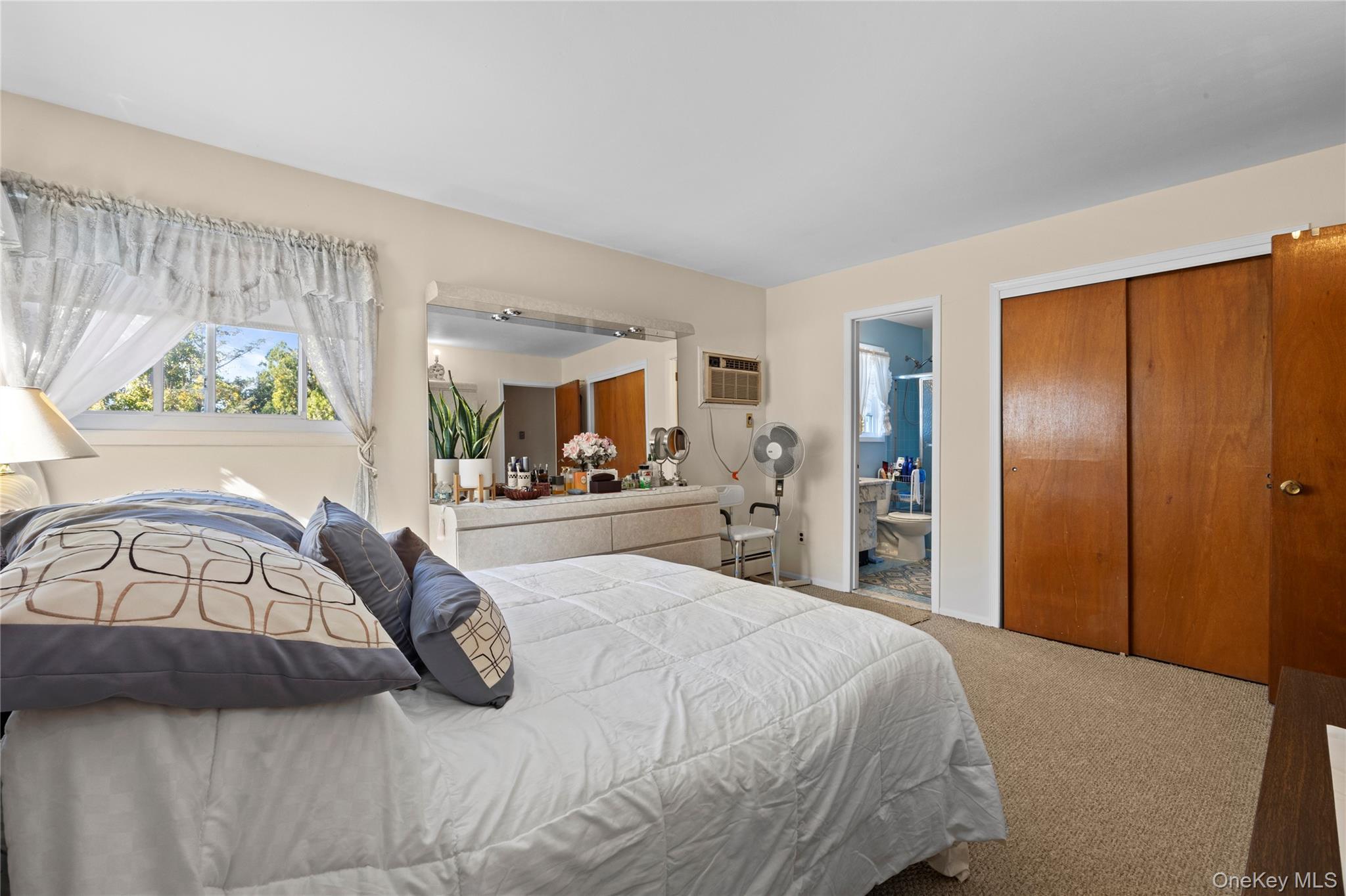 Single Family Newbridge  Nassau County, NY 11756, MLS-929612-30