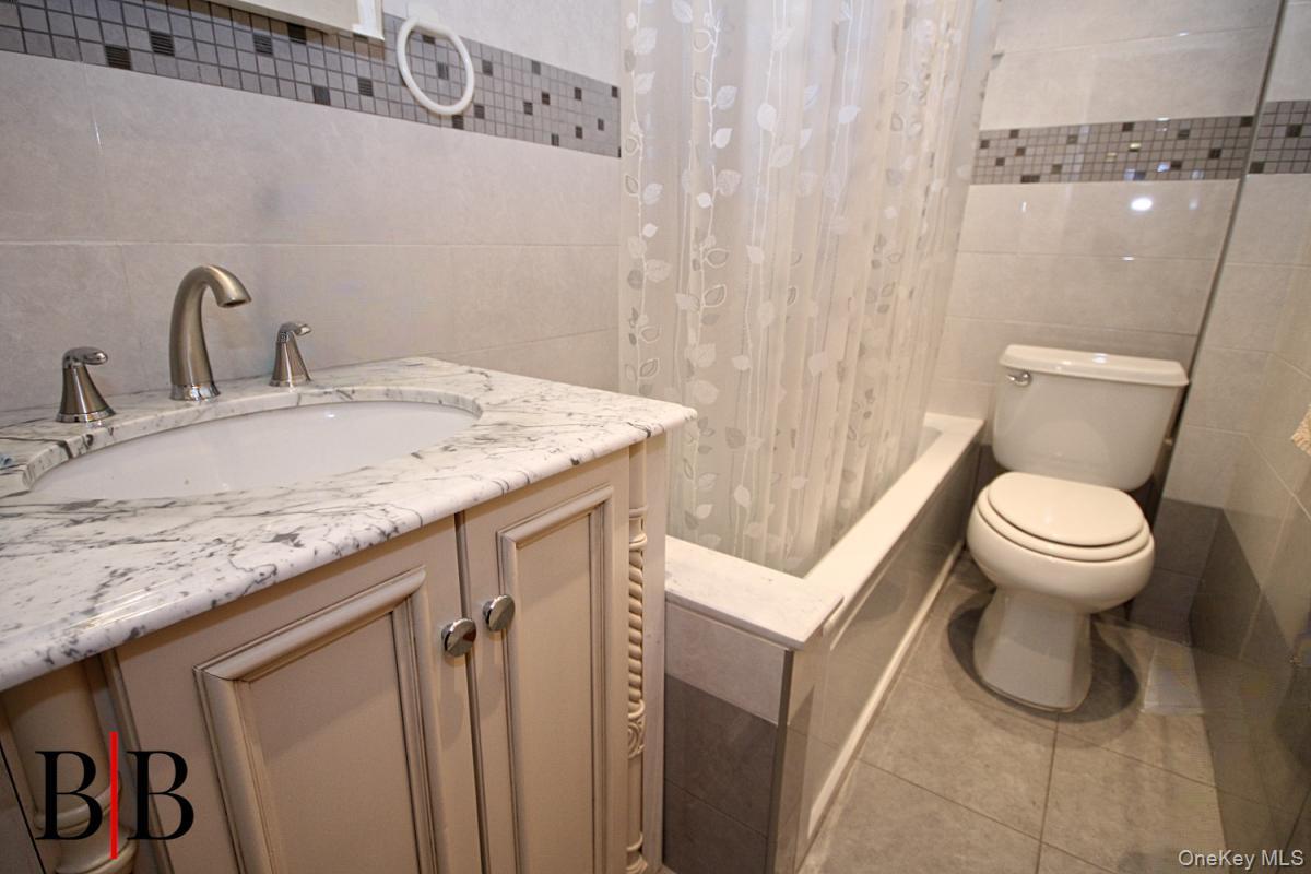 Single Family 2 Brooklyn, NY 11230, MLS-929623-8