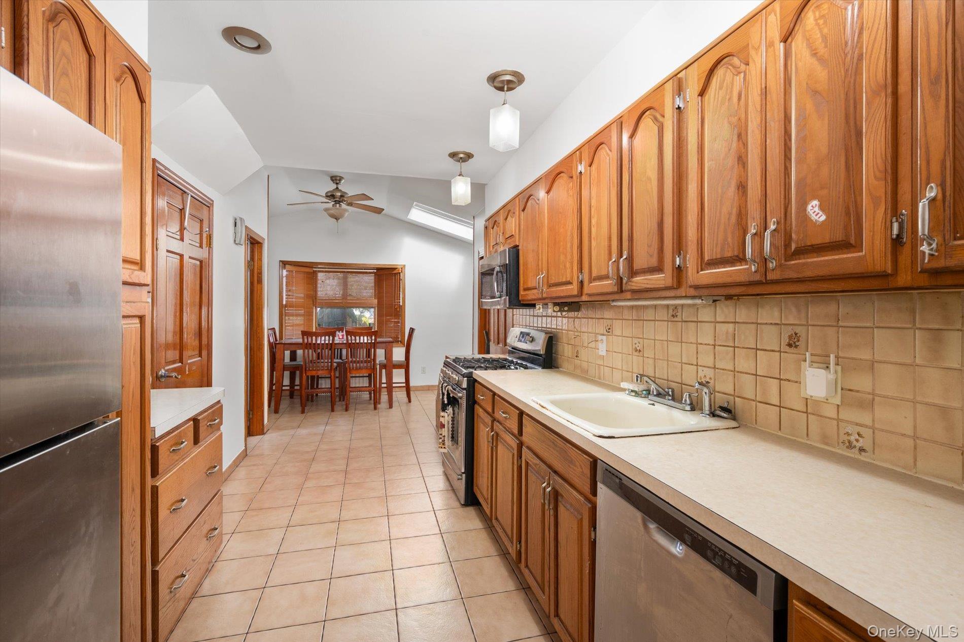 Single Family Caroline Nassau County, NY 11530, MLS-929631-14