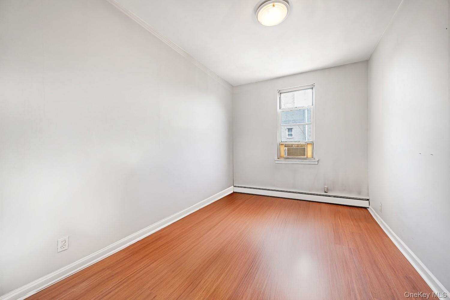 Single Family Astoria Queens, NY 11102, MLS-929645-18