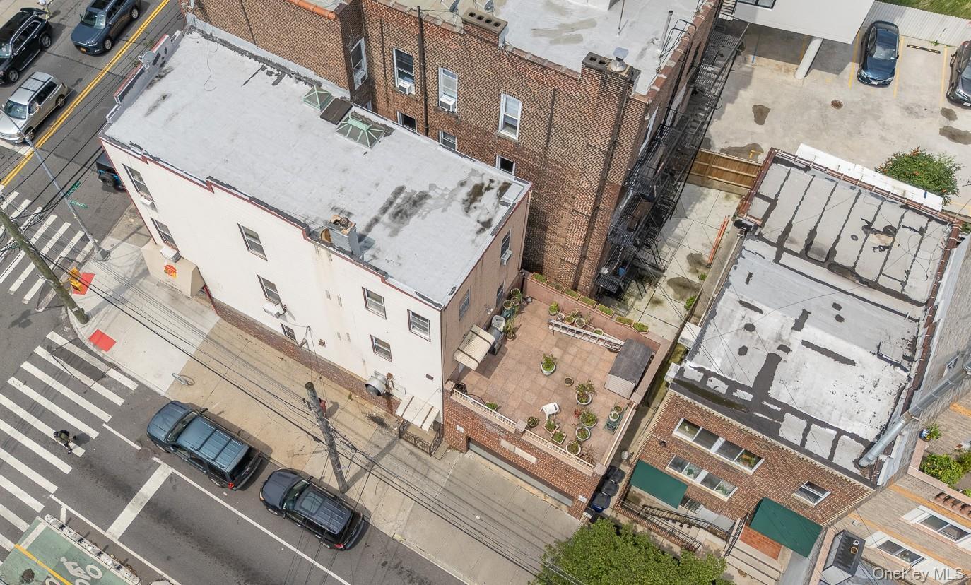 Single Family Astoria Queens, NY 11102, MLS-929645-23